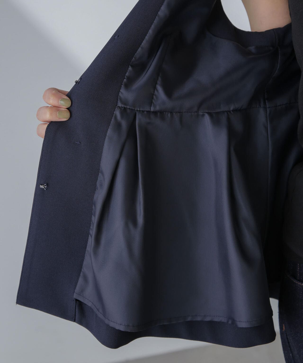 多機能素材ペプラムジレ(セットアップ可） 6734116306