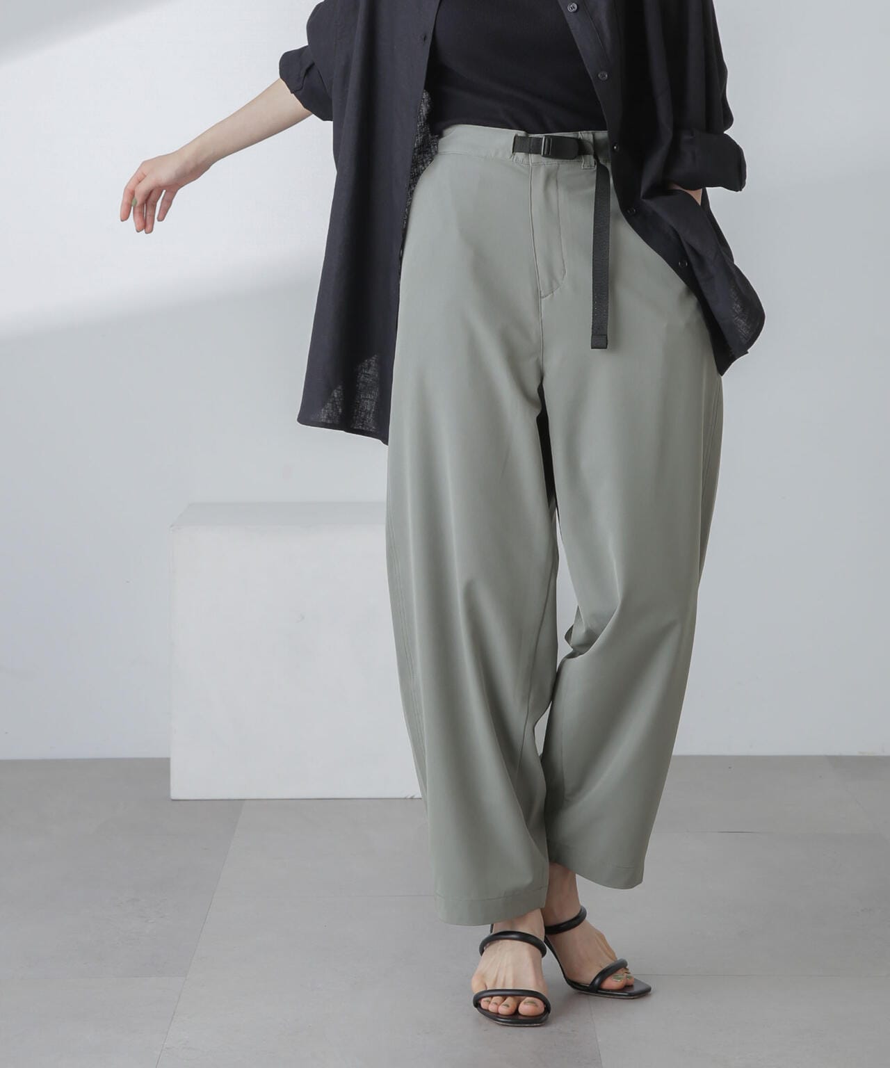 ストレートパンツ 多機能軽量ストレッチ－SHELTECH