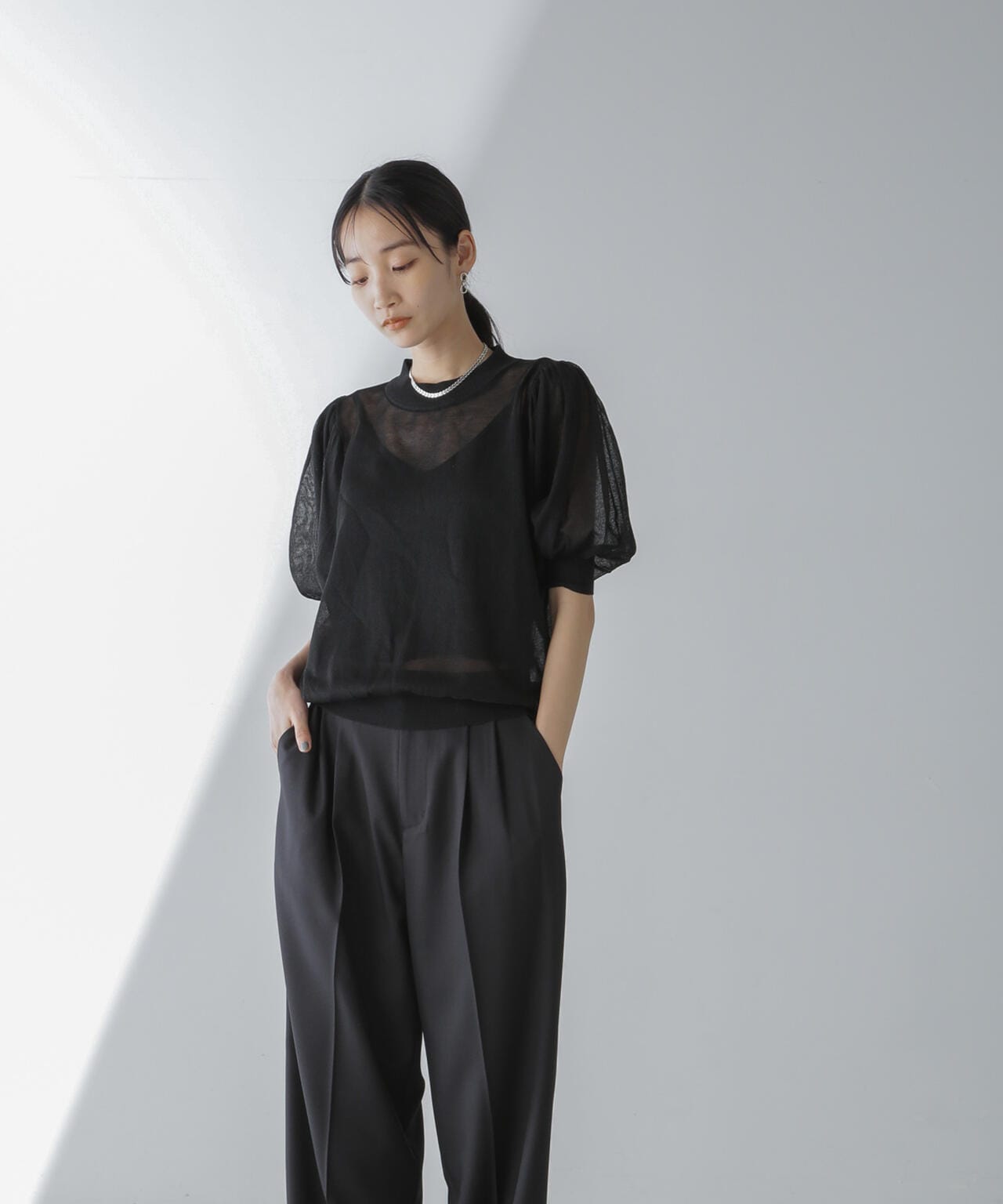 センタープレス タック ワイド ストレート パンツ