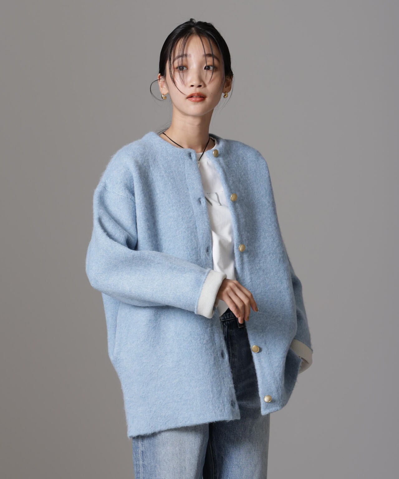 Silver Blue ホワイト色毛皮 ショートコート Silver Blue ホワイト色毛皮 ショートコート 毛皮・ファーコート