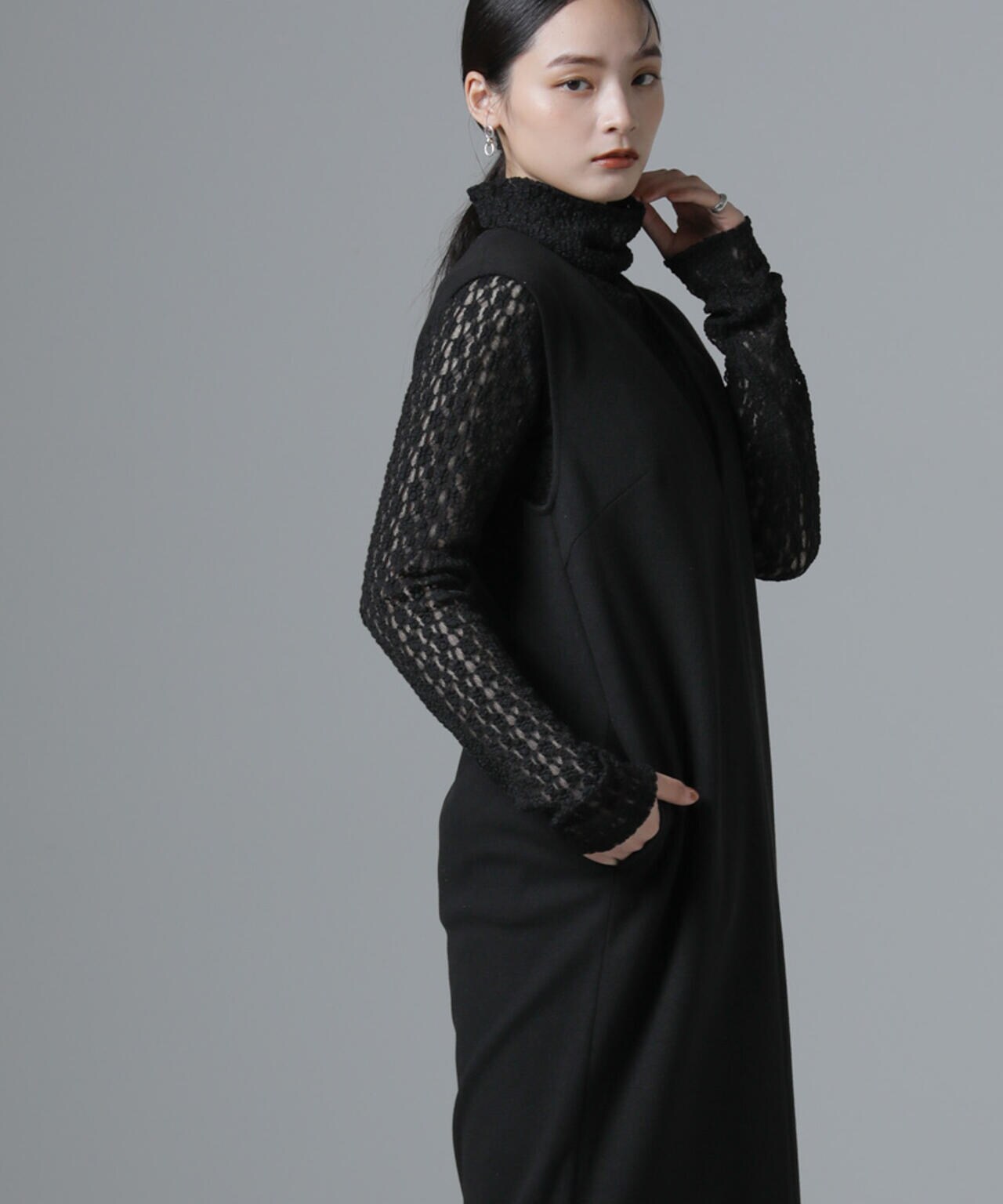 CHICWISH★Vネックタッセルワンピース☆ CHICWISH☆Vネックタッセル刺繍ワンピース 2色☆ (Chicwish