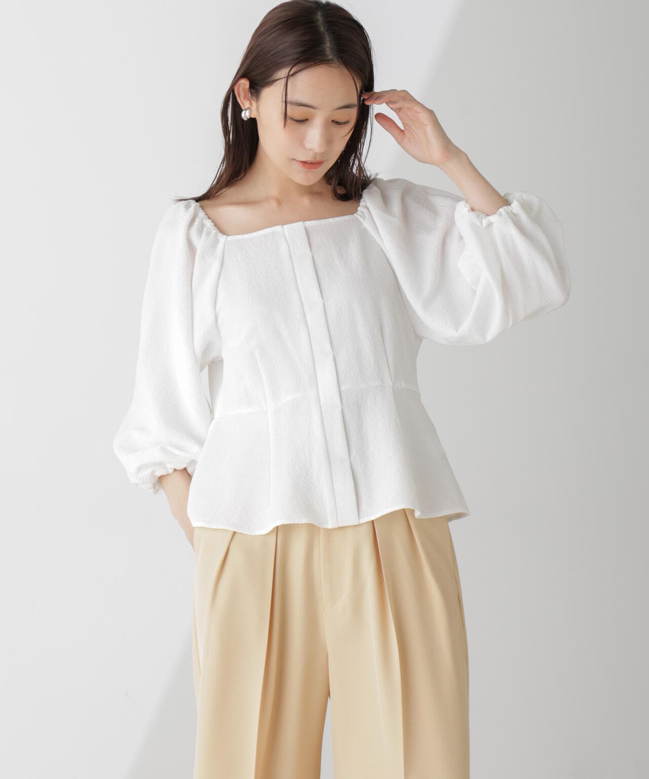 イエナ／新品！透けないしっかり生地／スクエアネック×ブラウス ピンクベージュ イエナ／新品！透けないしっかり生地／スクエアネック×ブラウス