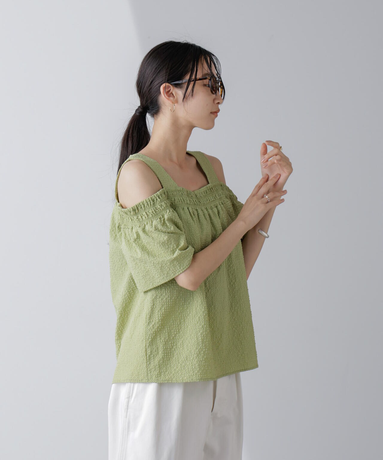 uncrave オフショルダー ブラウス フリーサイズ uncrave(アンクレイヴ)｜ライトプルーフナイロン オフショルダー