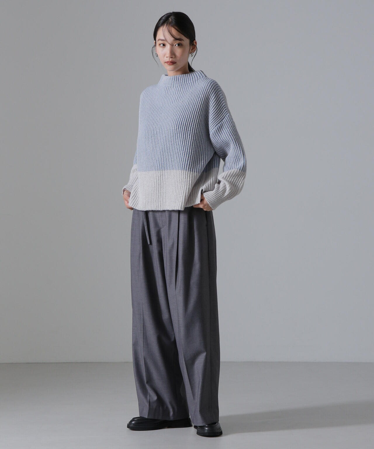 boohoo Vネック ストライプ ニット ポロシャツ トップス 2色 org.jpg