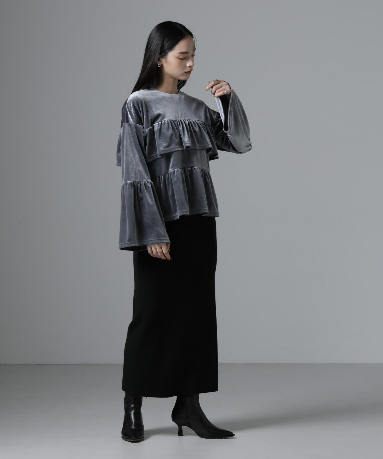 ベロア フリル カット ブラウス