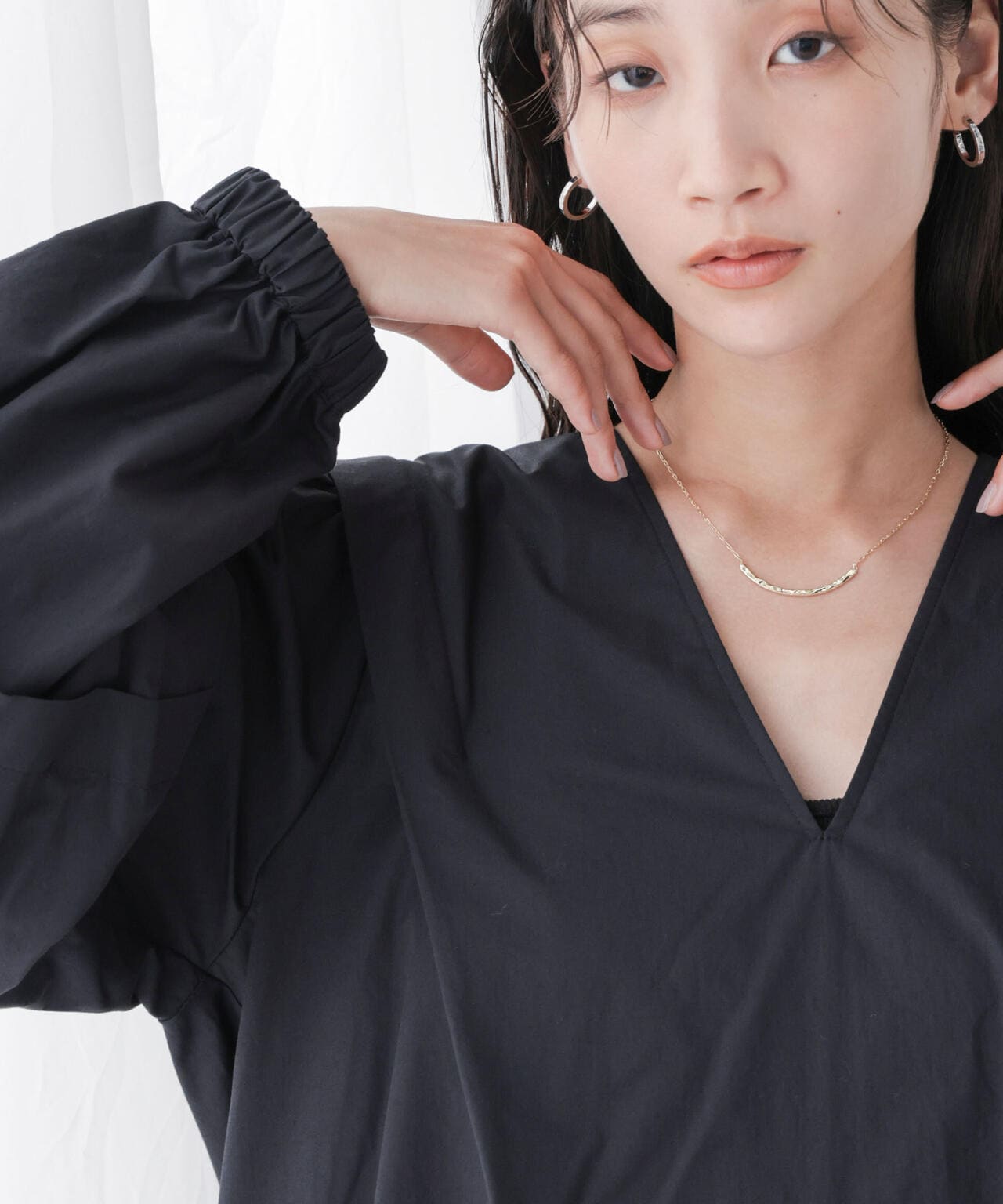 ラウンドバーネックレス 6734246303