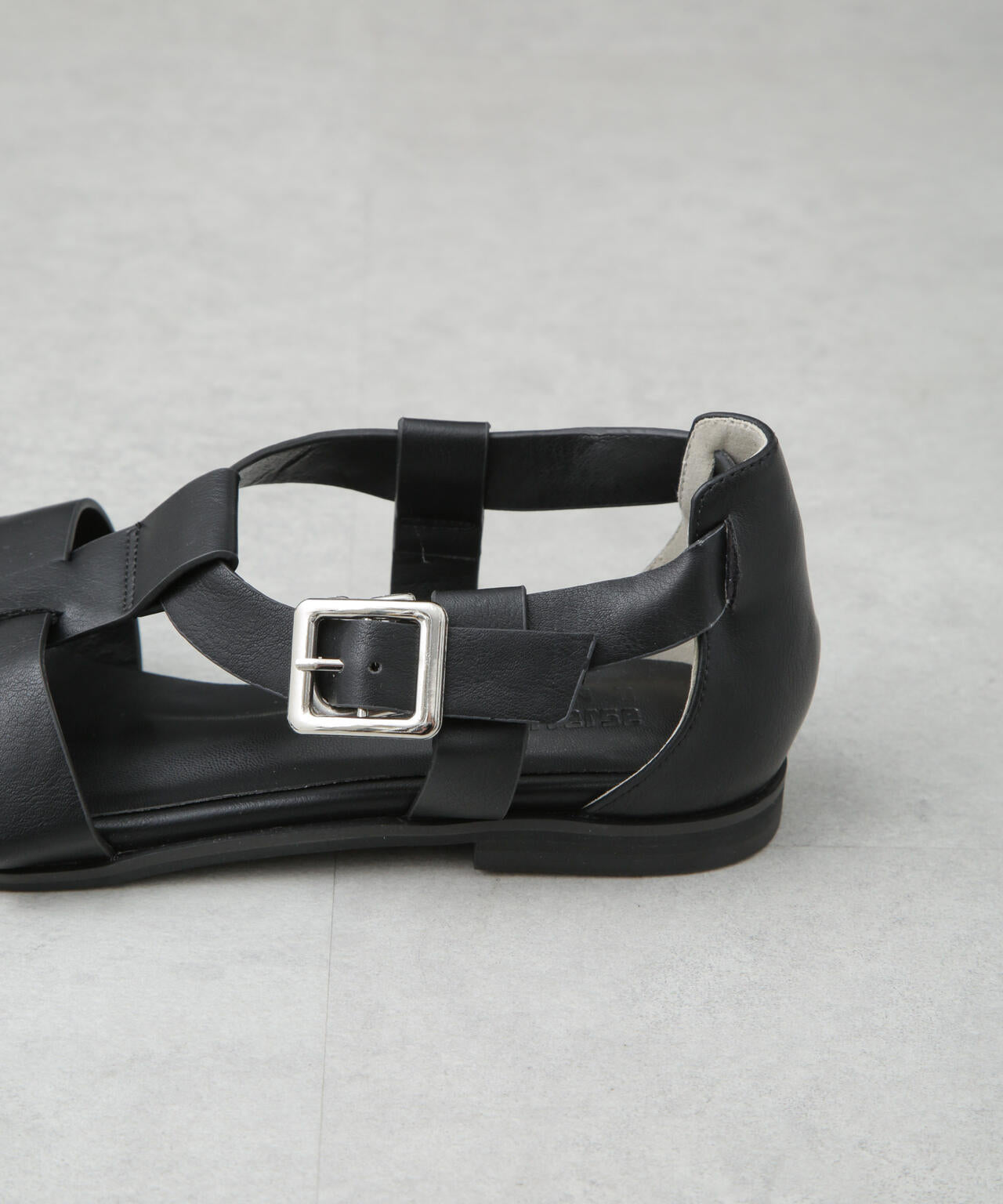 スクエアトゥグルカサンダル 6735133301