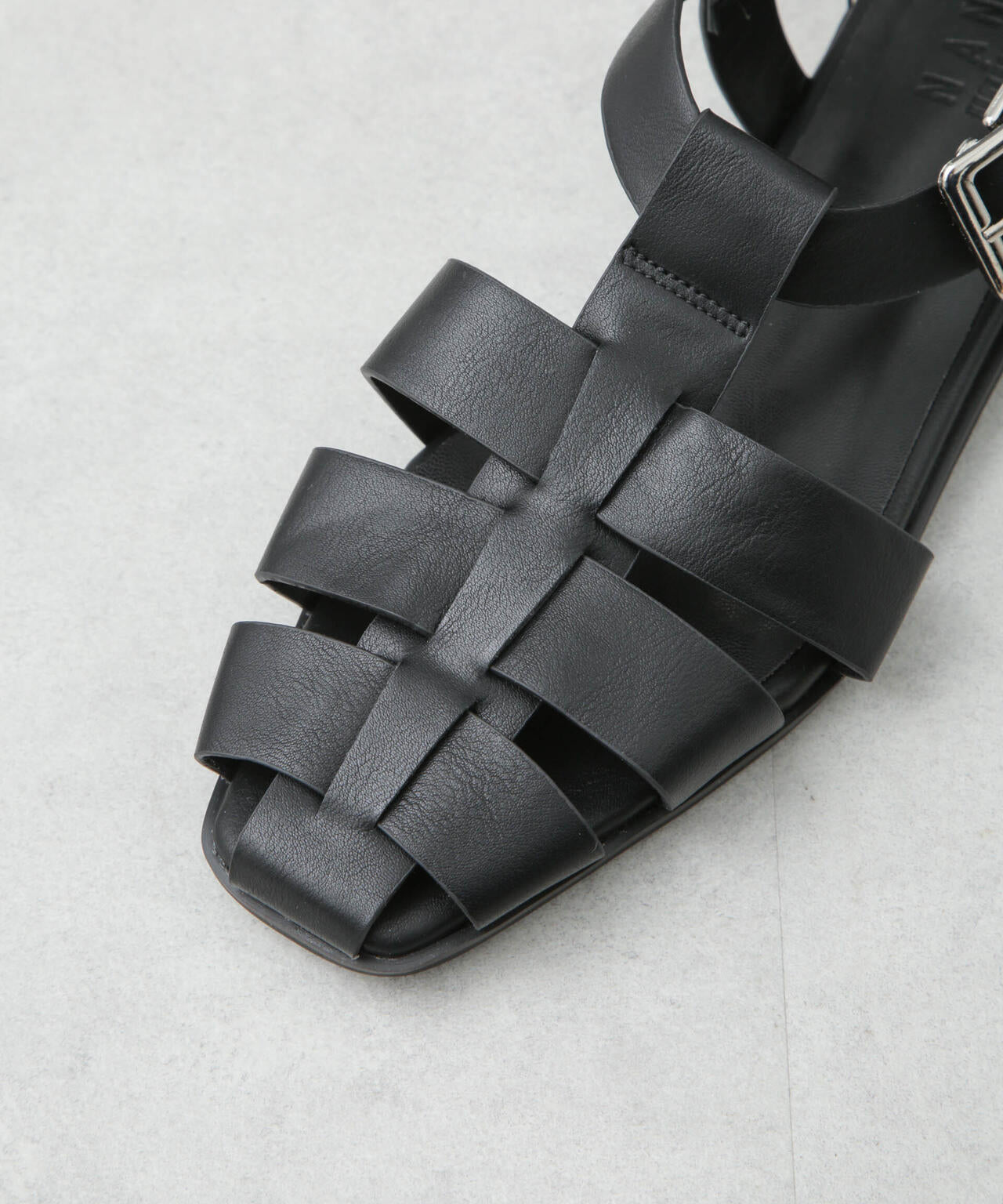 スクエアトゥグルカサンダル 6735133301