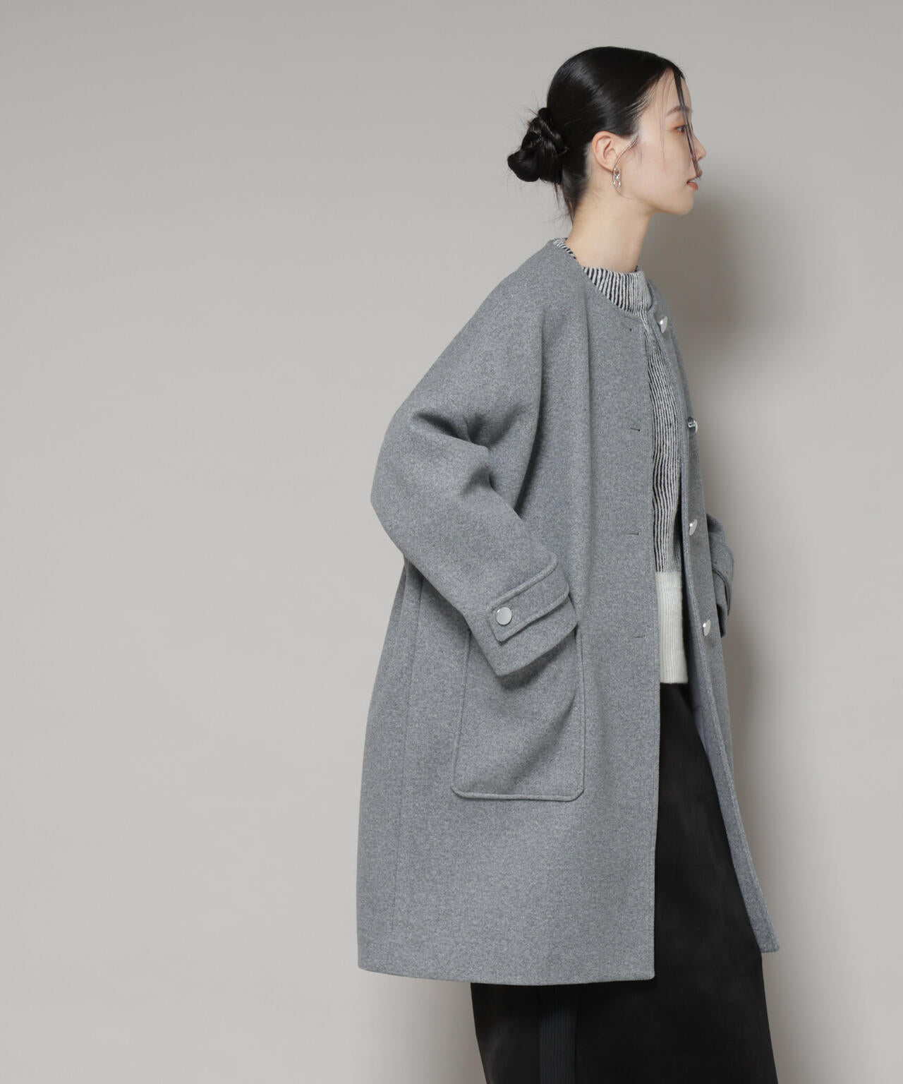 ノーカラー コクーン ミドルコート