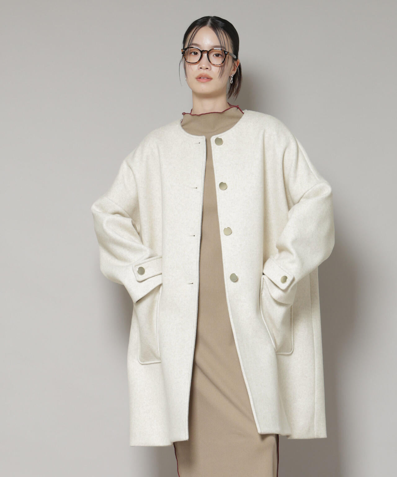 ノーカラー コクーン ミドルコート