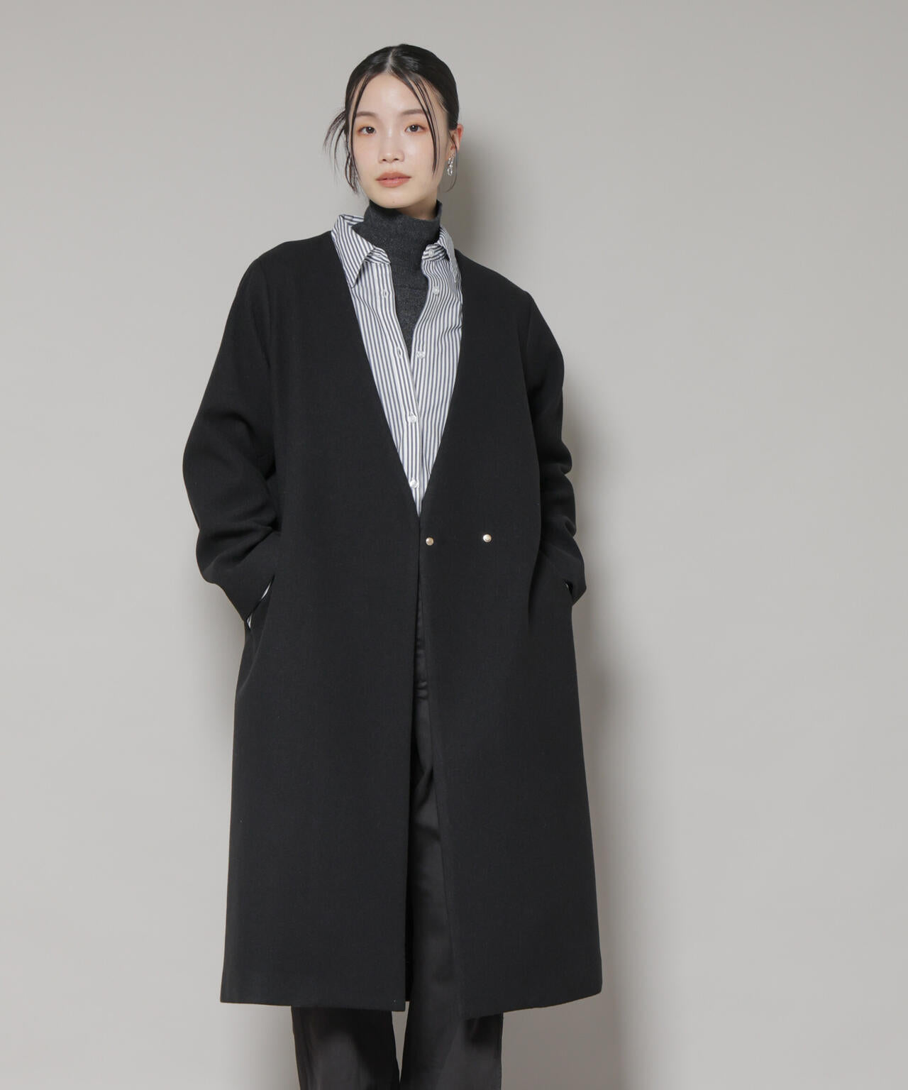 Vネック ノーカラー コート