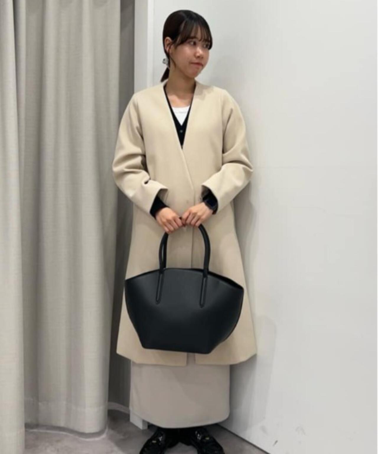 Vネック ノーカラー コート