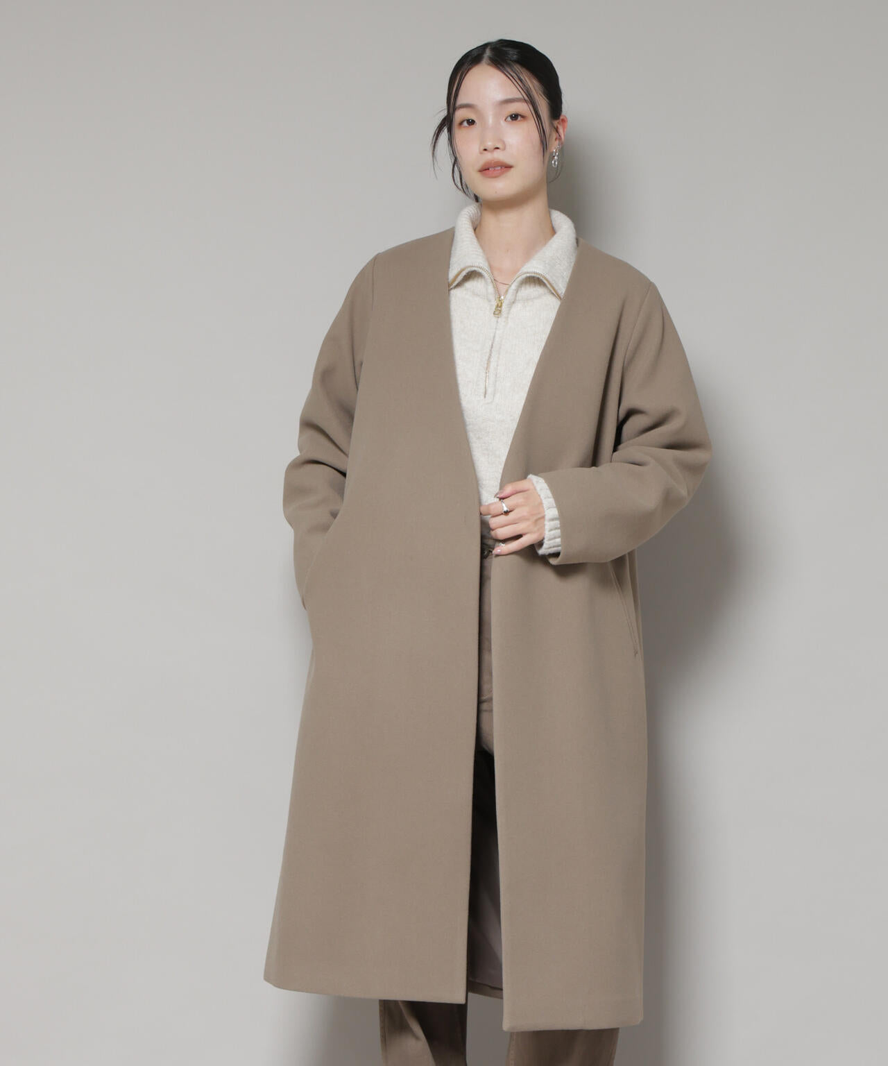 Vネック ノーカラー コート