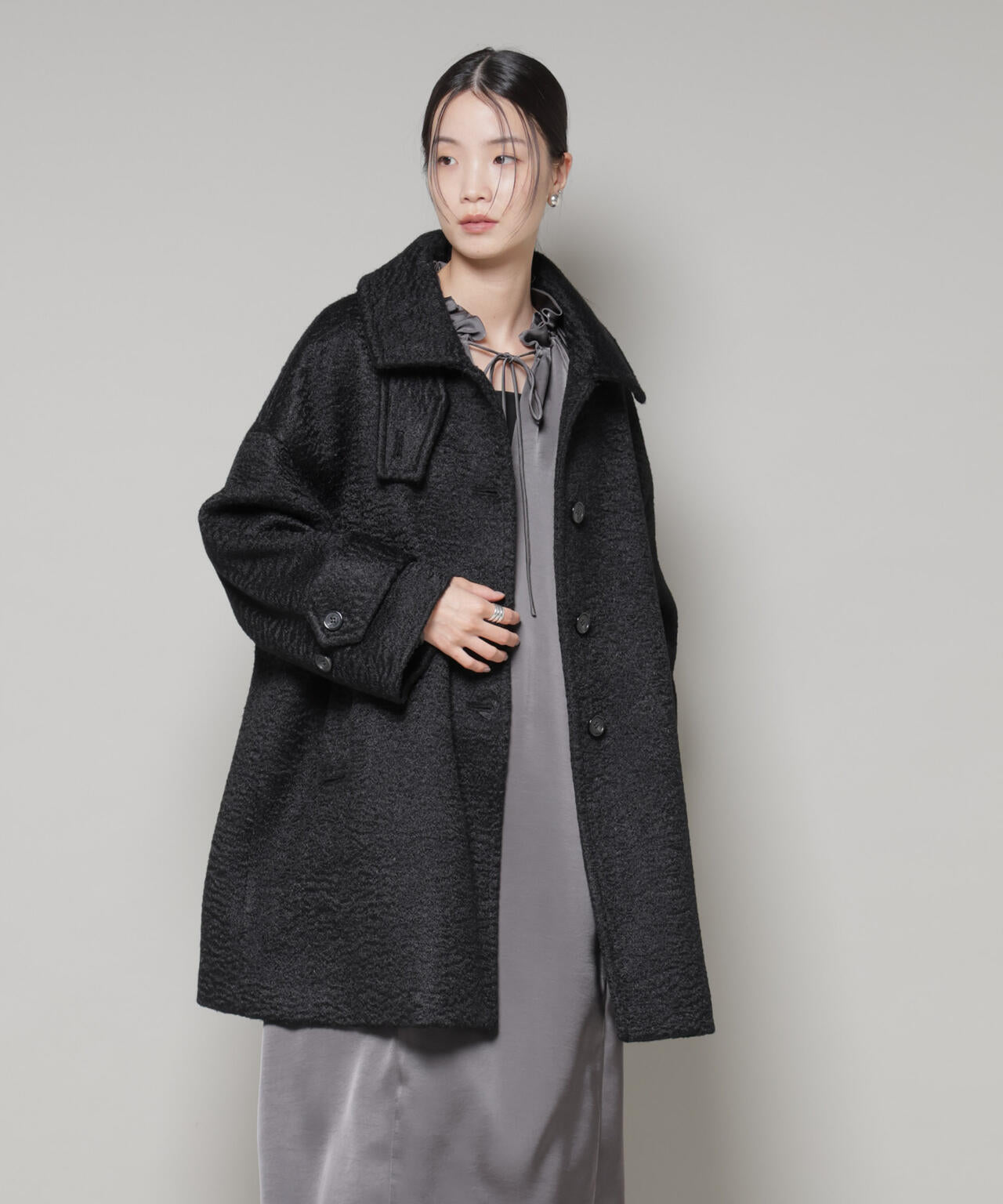 ブークレ スタンドカラー ミドルコート