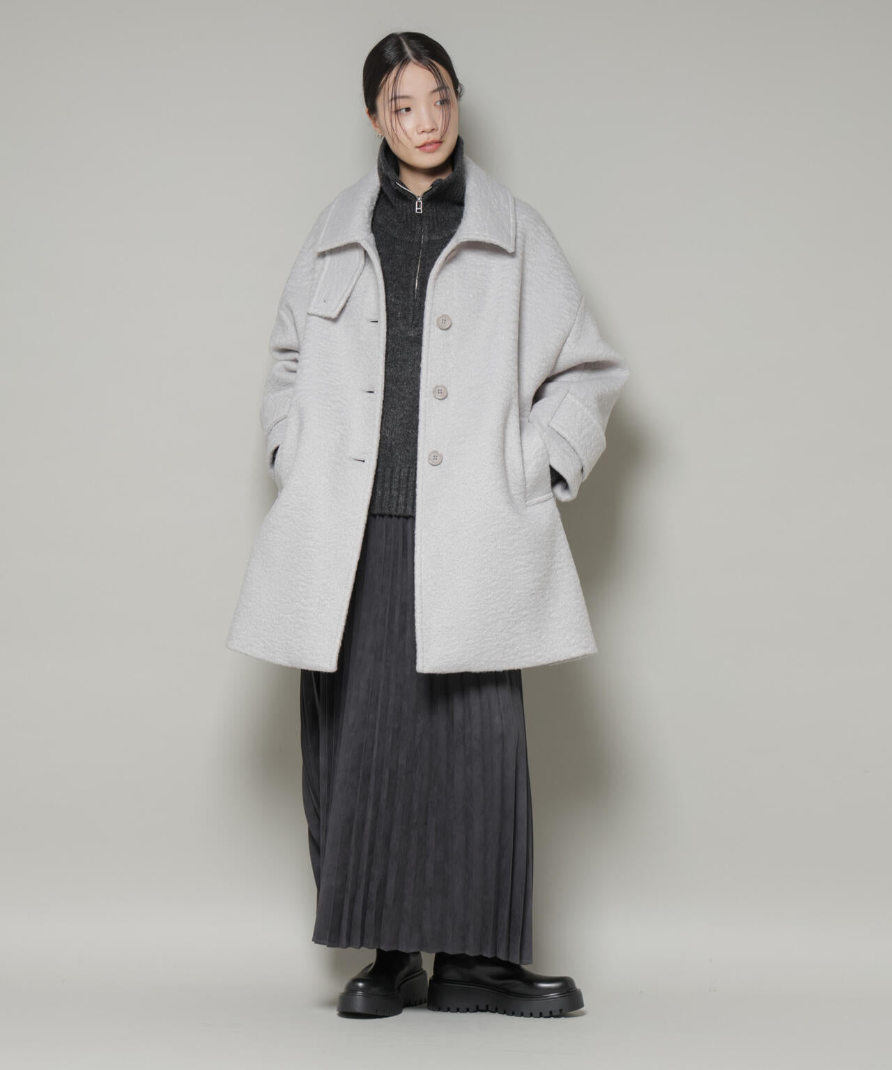 ブークレ スタンドカラー ミドルコート