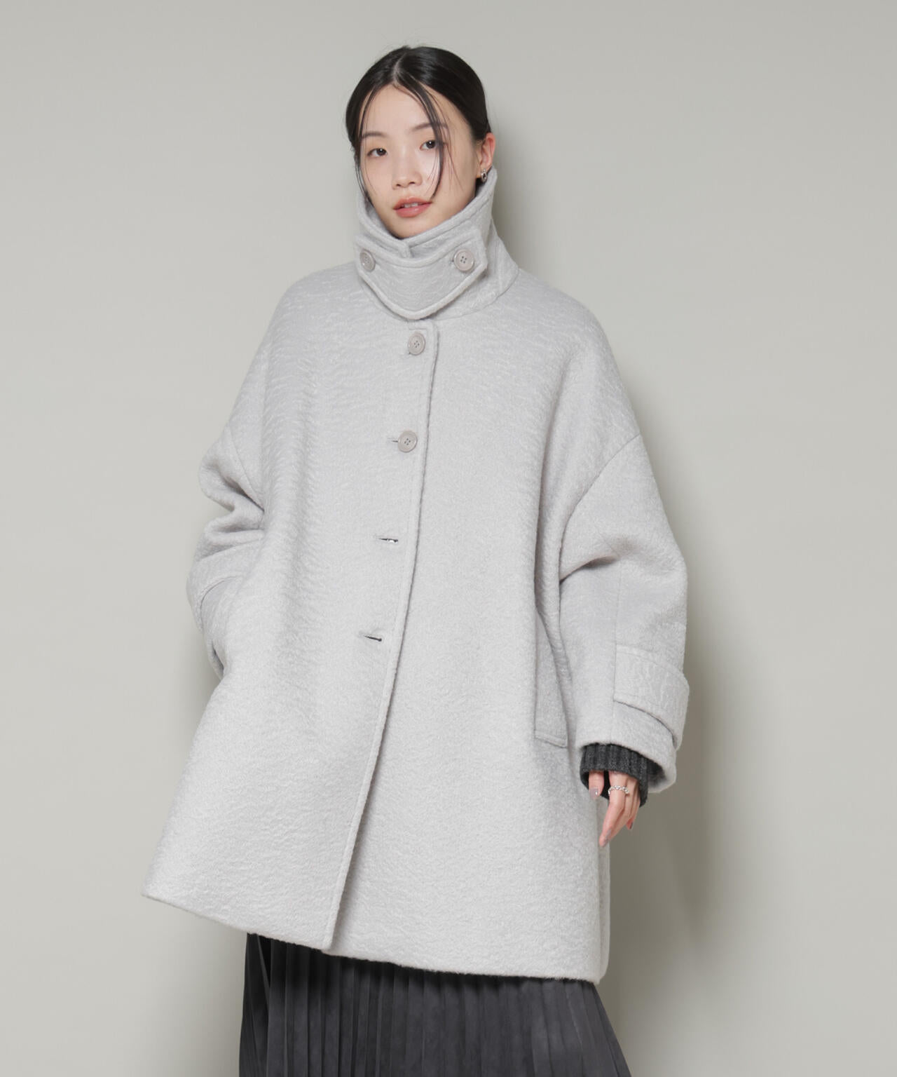 ブークレスタンドカラーミドルコート