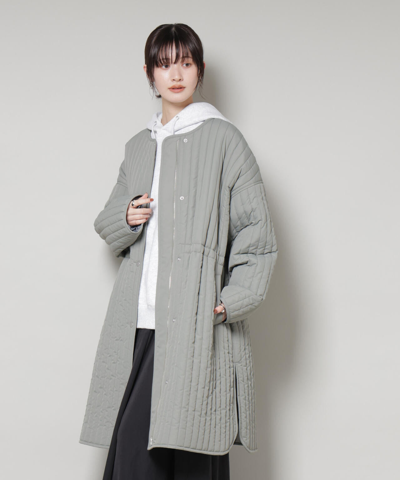撥水加工 中綿キルティングウエストドロストノーカラーコート