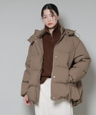 カーキブラウン