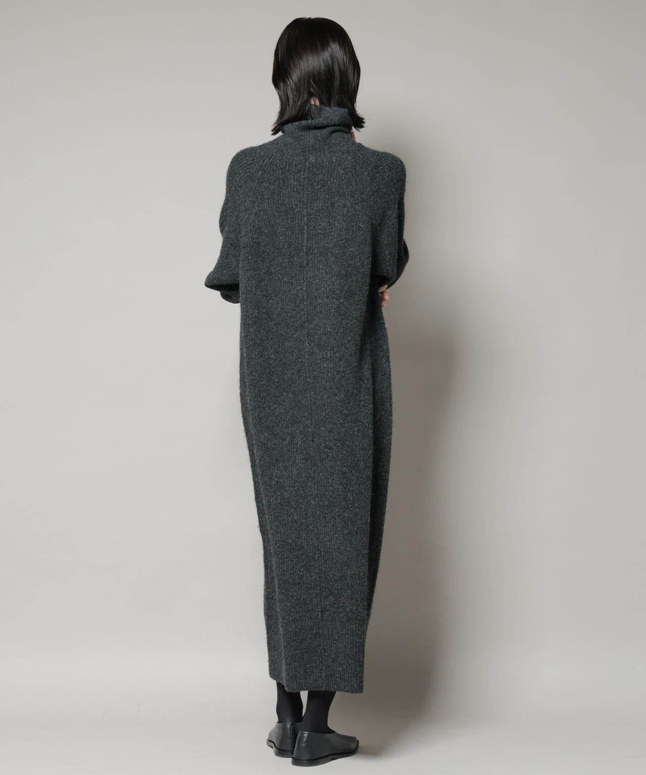 エアリーヤーン 畦編 タートル ニット マキシ ワンピース