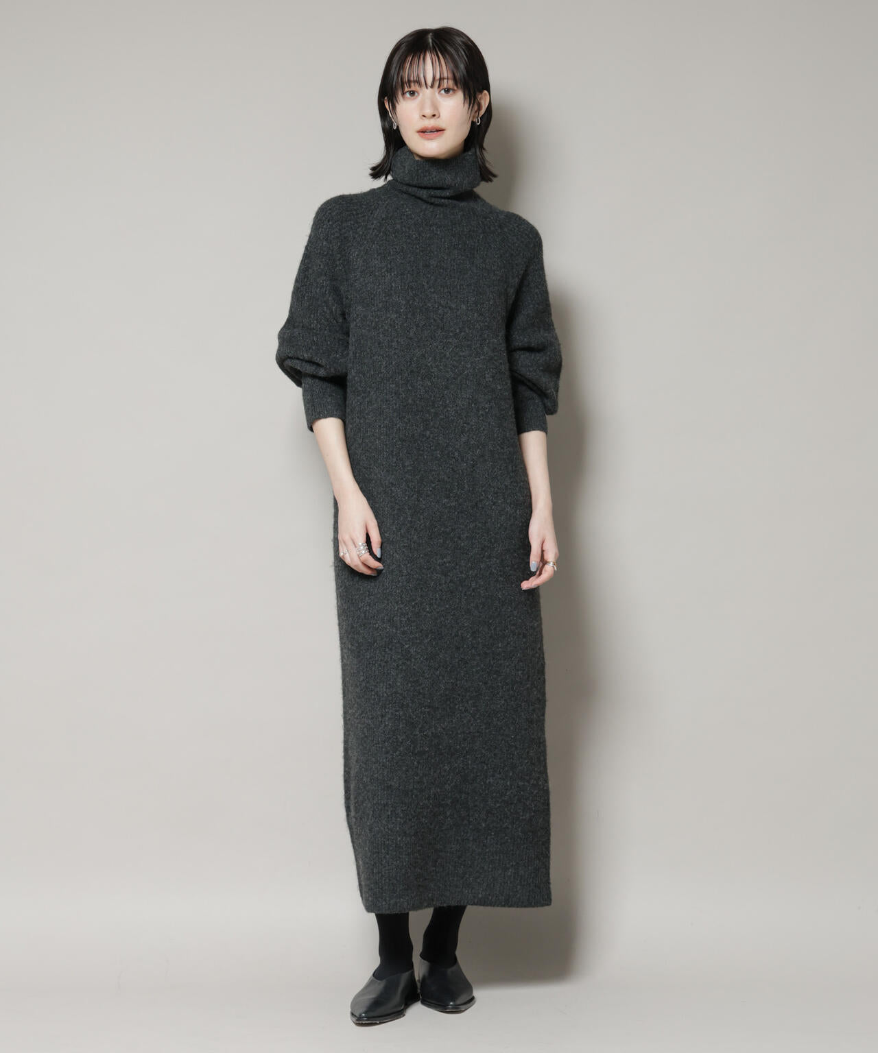 貴重　　山シリーズ　コタンの森 エアリーヤーン 畦編 タートル ニット マキシ ワンピース