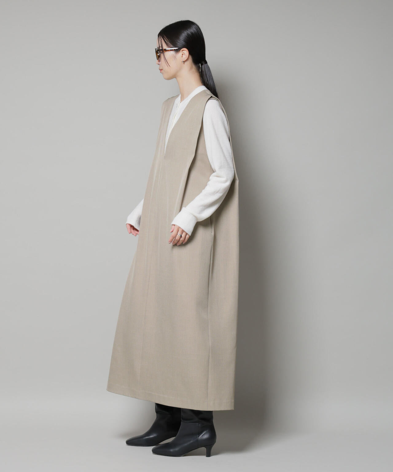 ショルダータックVネックワンピース 6735219323