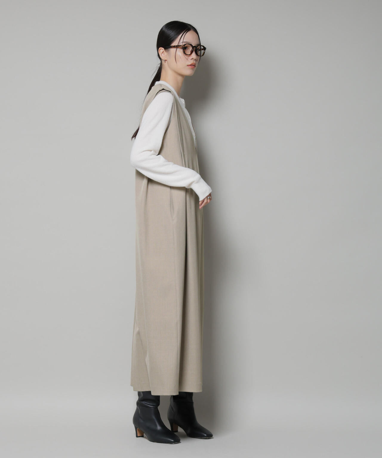 ショルダータックVネックワンピース 6735219323