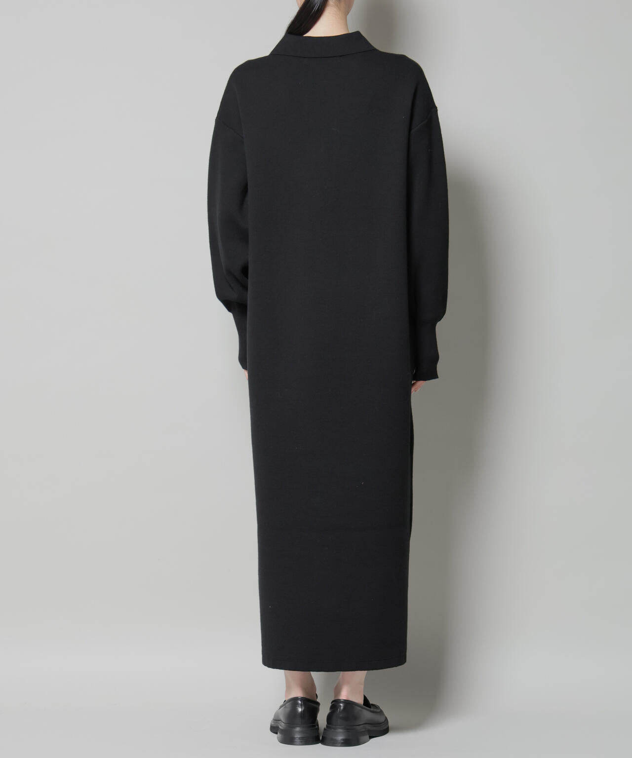 スウェットライク 衿付き スキッパー ニット ワンピース