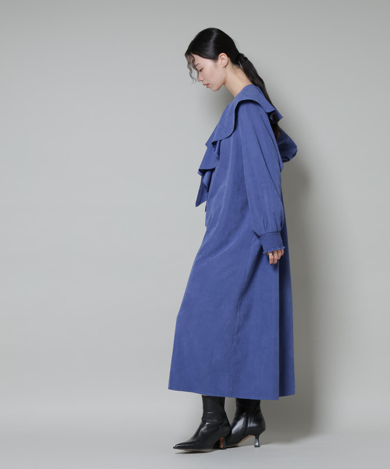 取り外し可能 ラッフルカラー 付き ピーチ フレアワンピース