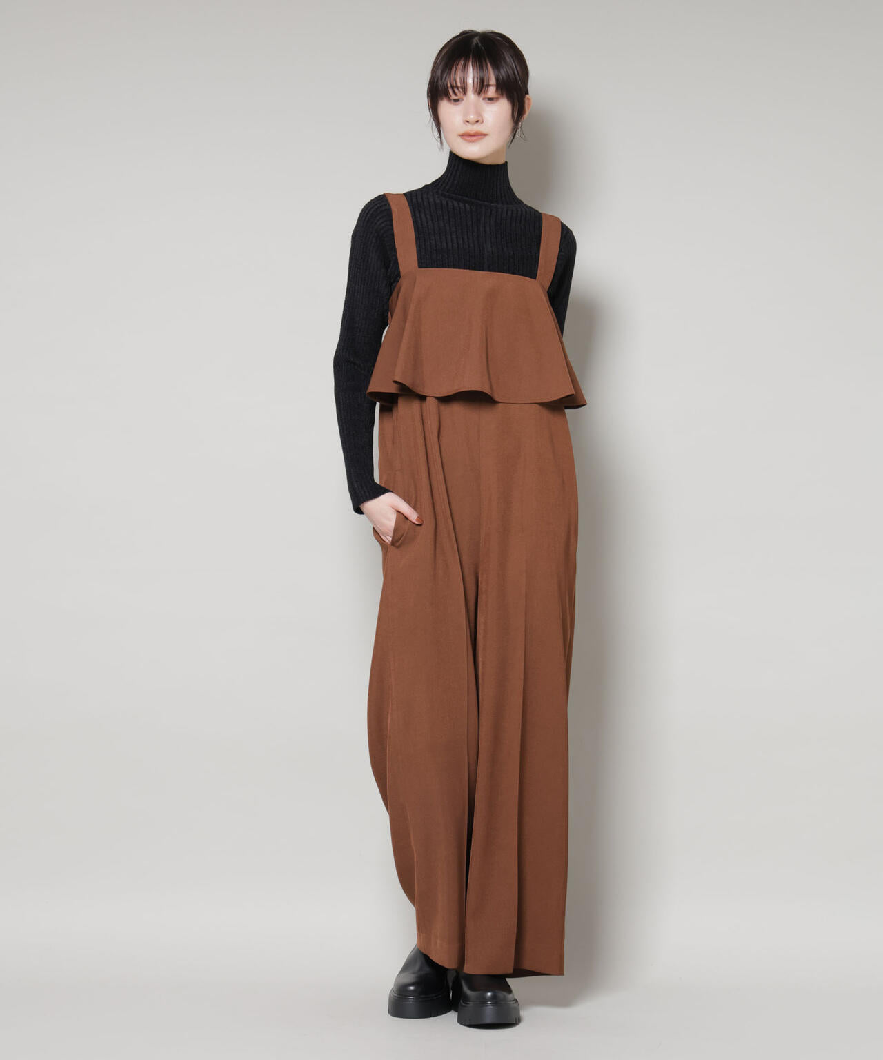 フロントフリルサロペットパンツ 6735219330