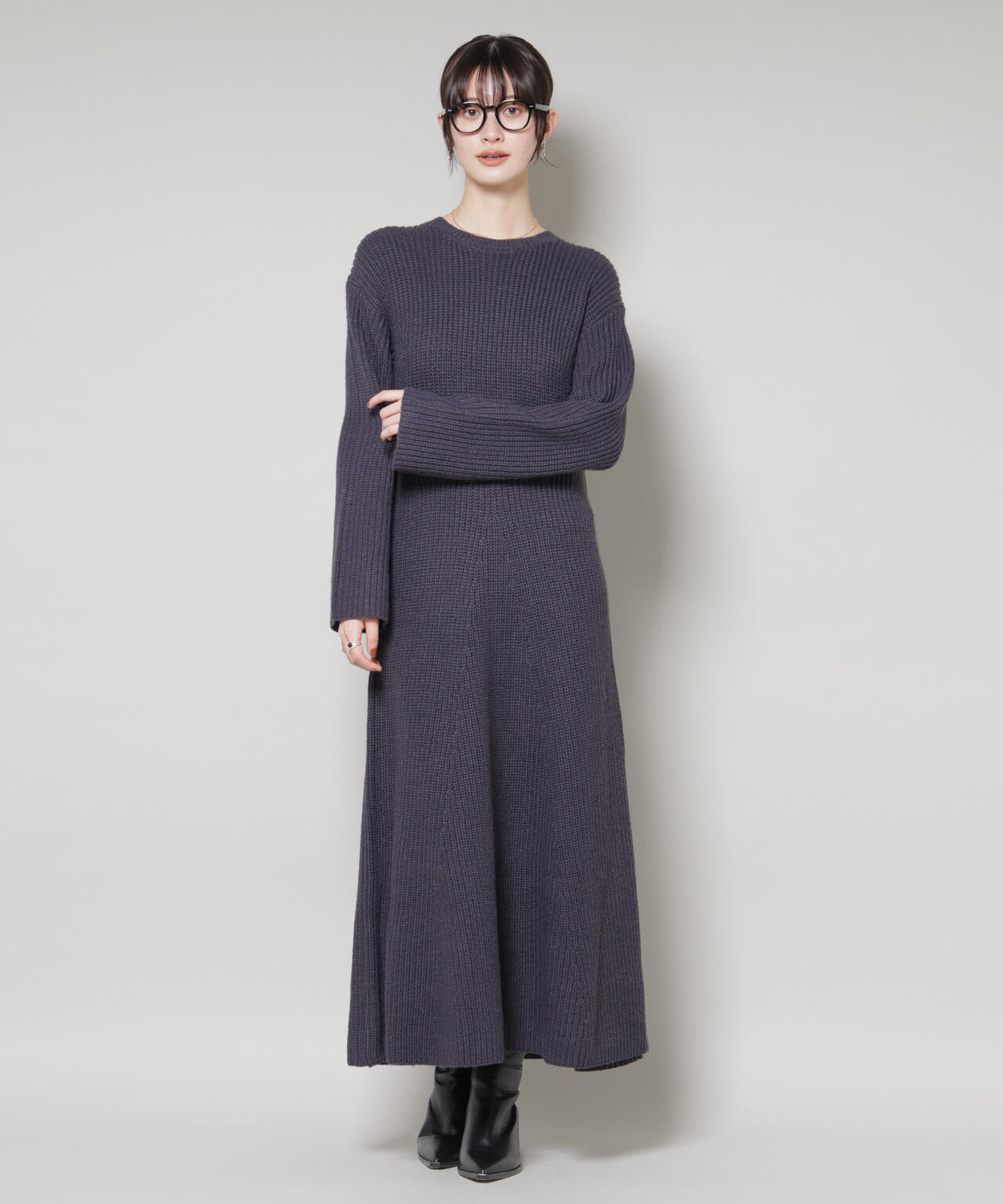 【美品】フォクシー ニットワンピースドレス シエナ 長袖 ひざ丈 グレー ワンピース – ページ – FOXEY 公式オンラインブティック