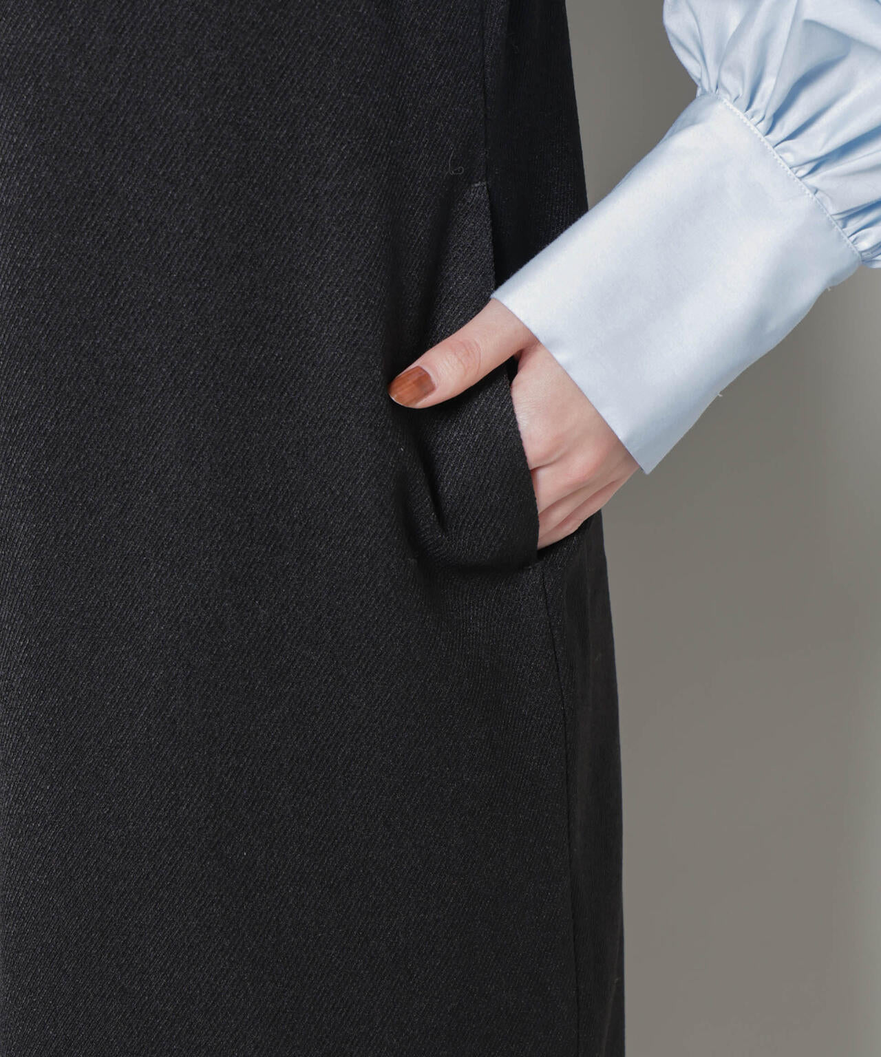 Vネックオールインワン 6735219333