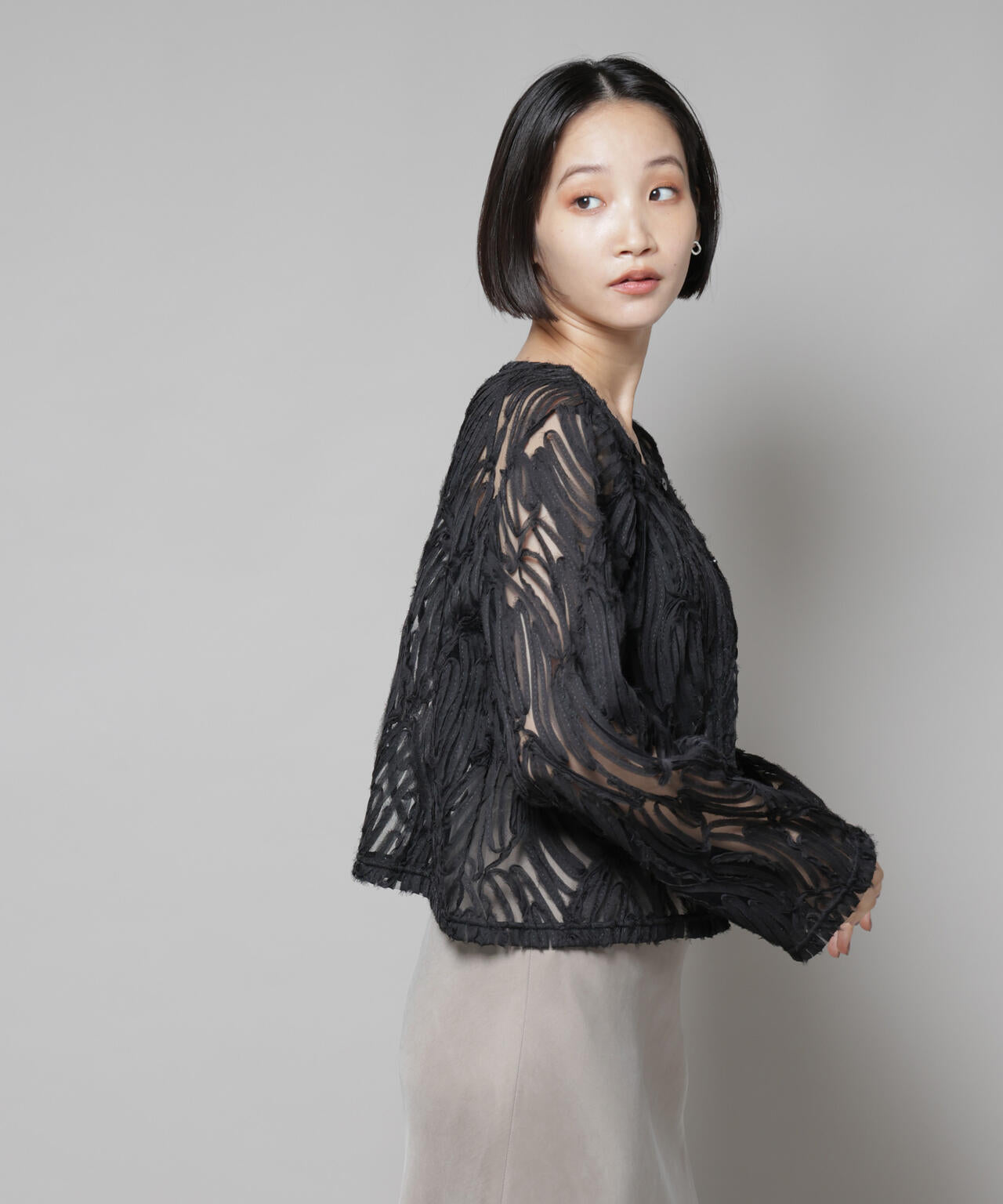 テープ刺繍チュール前後2wayカーディガン(セットアップ可) 6735220301