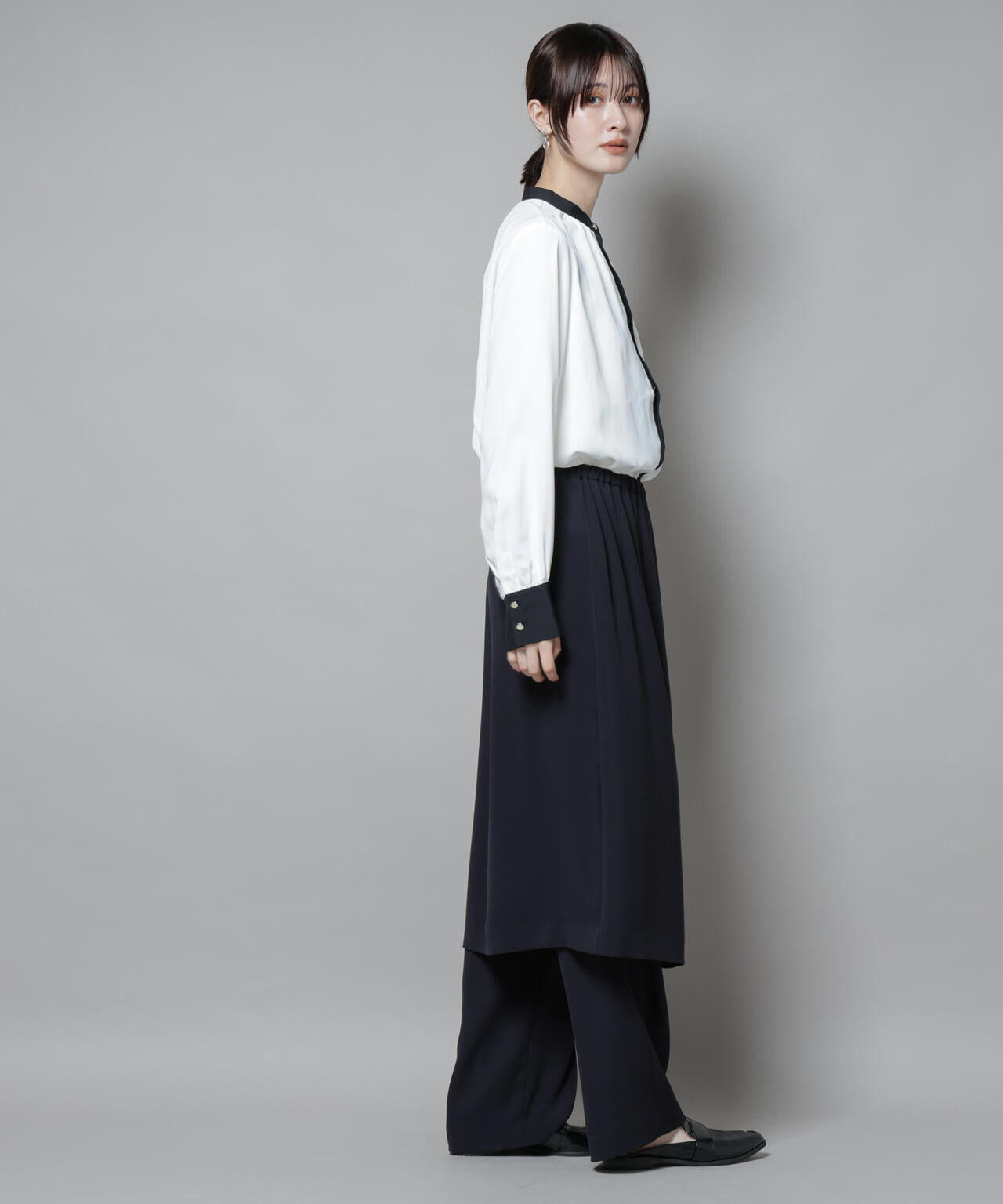 PINORE ⭐︎ピノーレ⭐︎花柄プルオーバーブラウス　40サイズ 着用1.2回美品 Yahoo!オークション -「pinoreブラウス」(シャツ、ブラウス