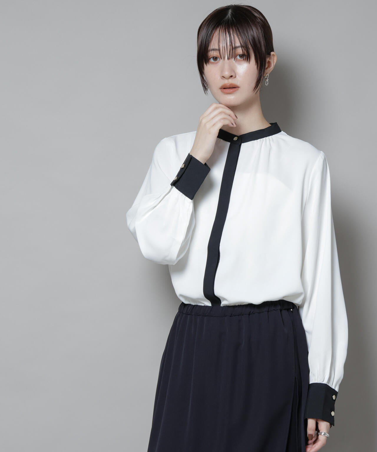 バイカラー デザイン ブラウス