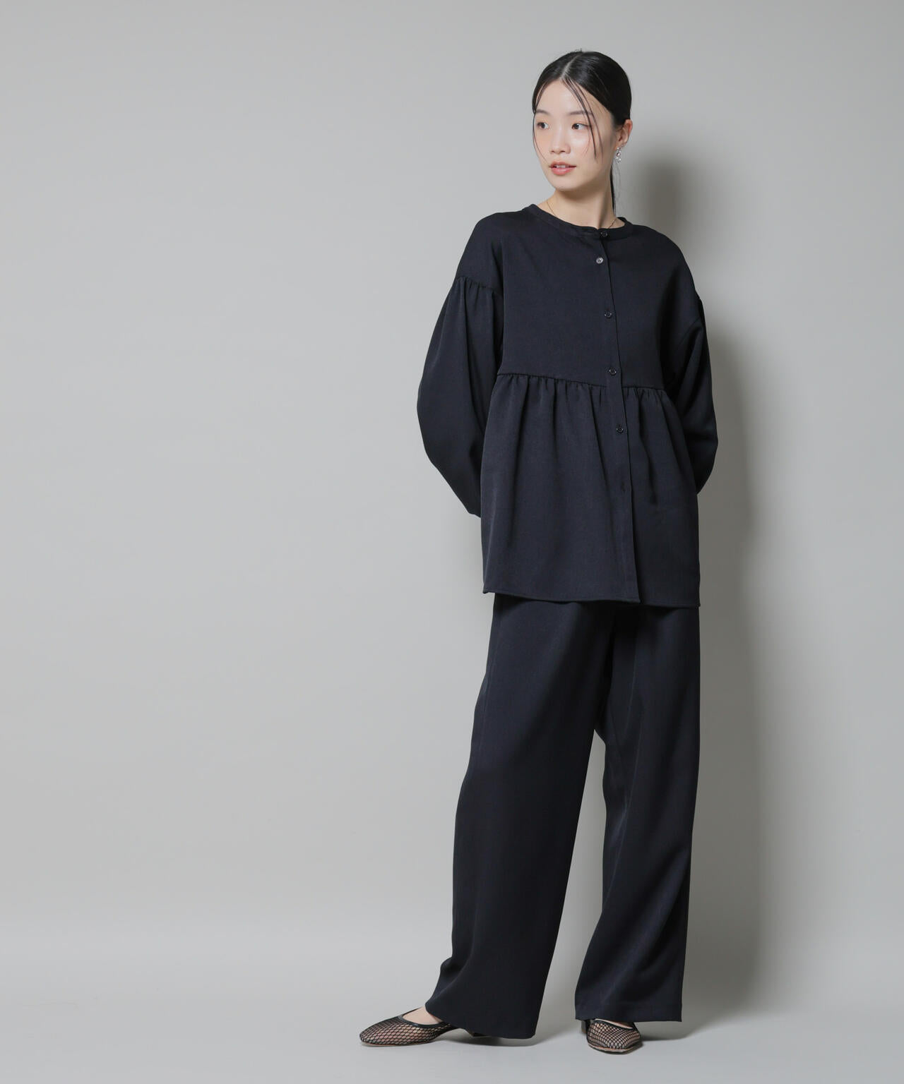 ウール ライクポリエステル 前後2way 切り替え ペプラム ブラウス