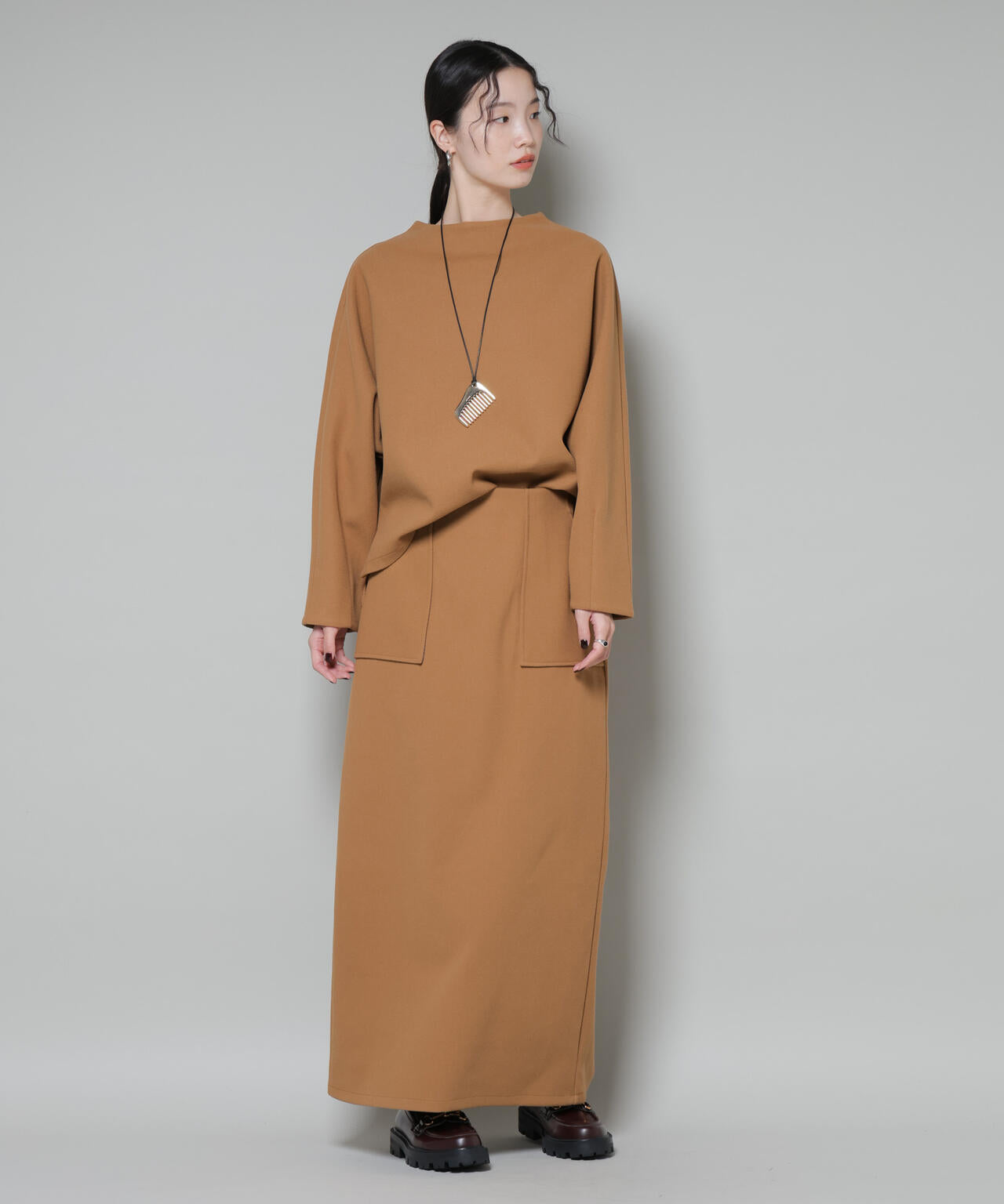 ソフトメルトン ジャージータック スリーブ モックネック トップス