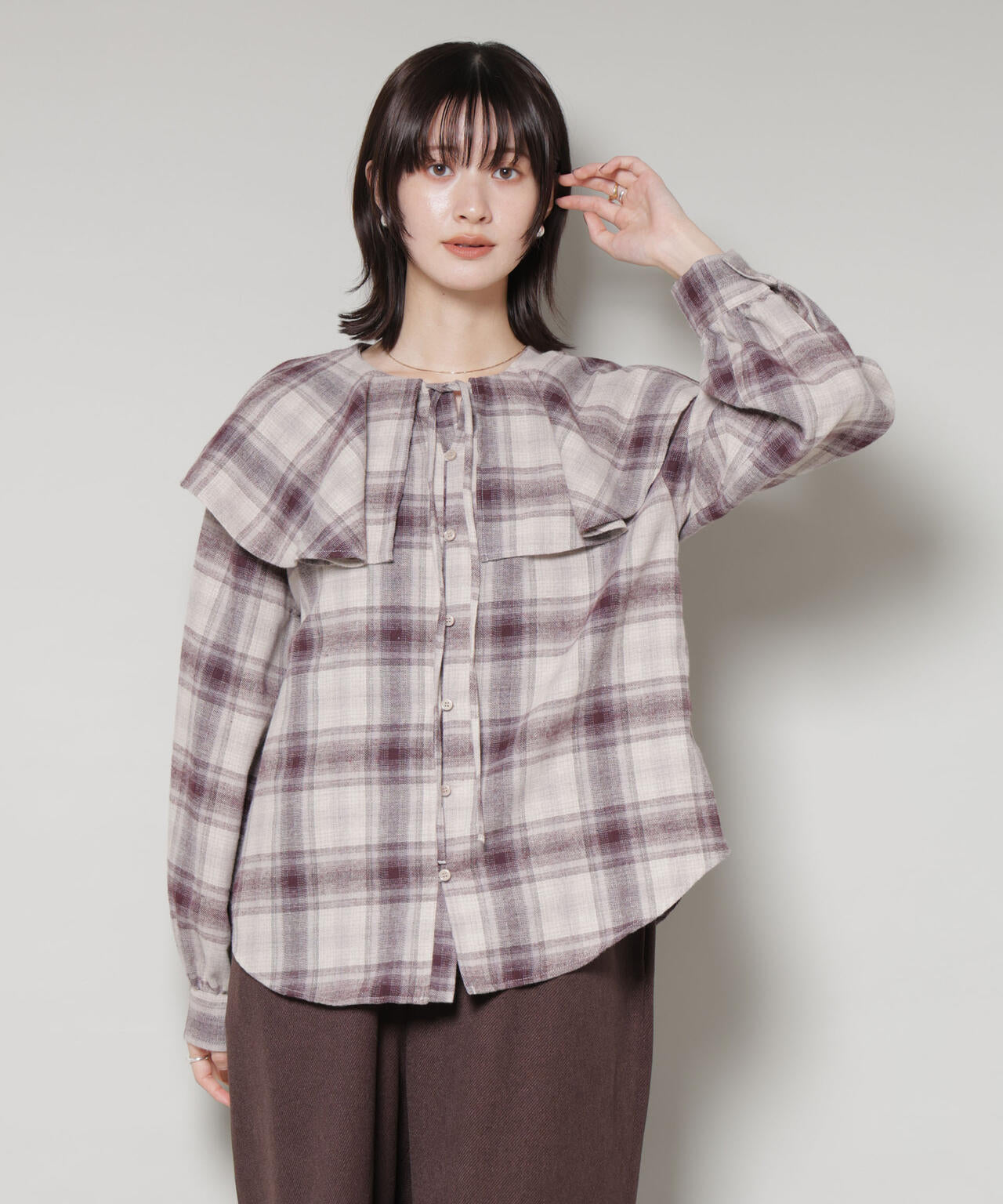 フリルカラーオンブレーチェックブラウス(セットアップ可) 6735220318