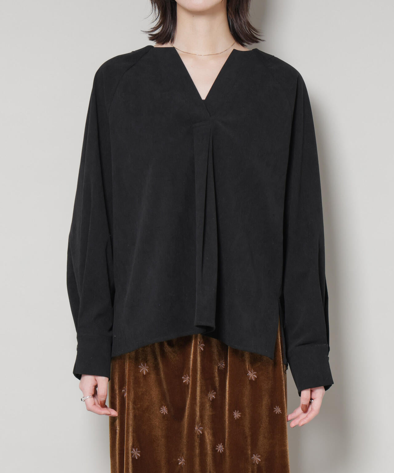 ストレッチ起毛スキッパープルオーバーブラウス(セットアップ可) 6735220319