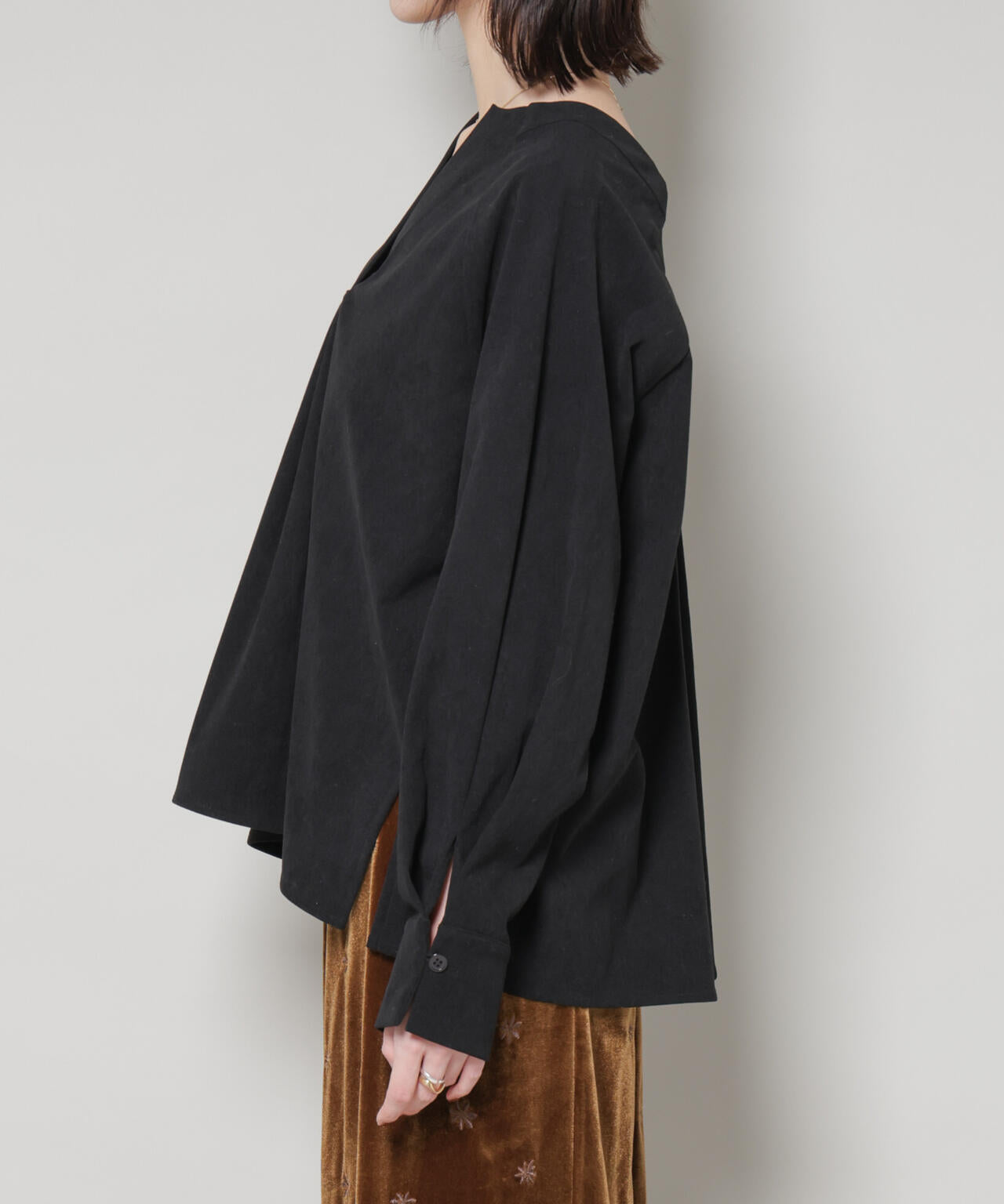 ストレッチ起毛スキッパープルオーバーブラウス(セットアップ可) 6735220319