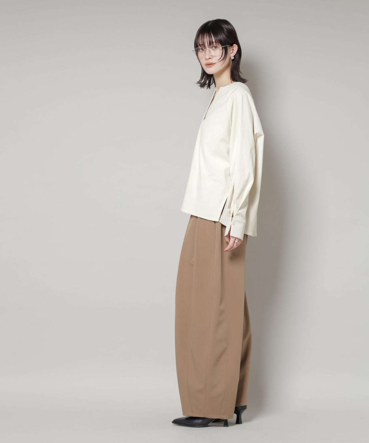 ストレッチ起毛スキッパープルオーバーブラウス(セットアップ可) 6735220319