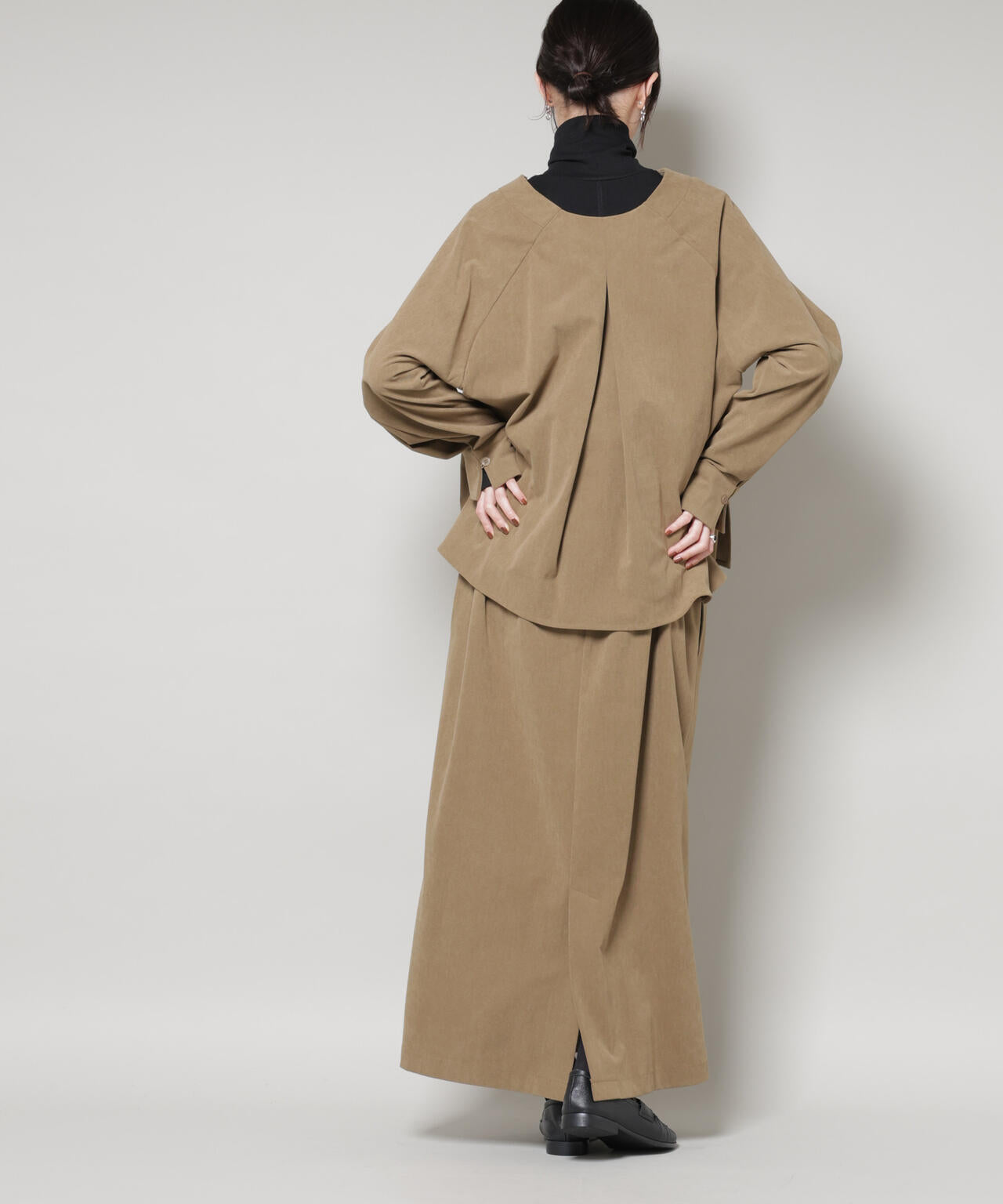 ストレッチ起毛スキッパープルオーバーブラウス(セットアップ可) 6735220319