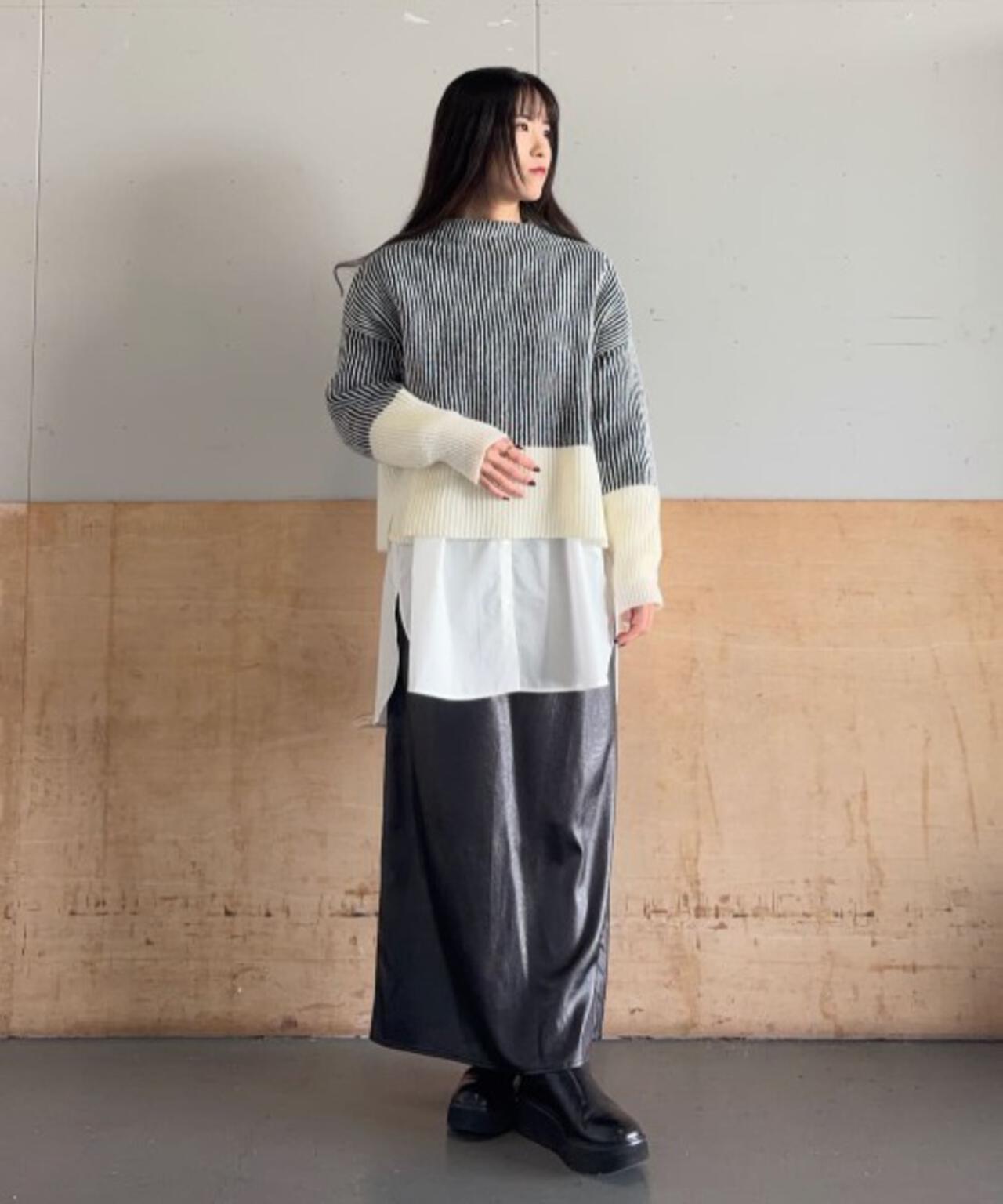 シャドーストライプニットプルオーバー 6735222303