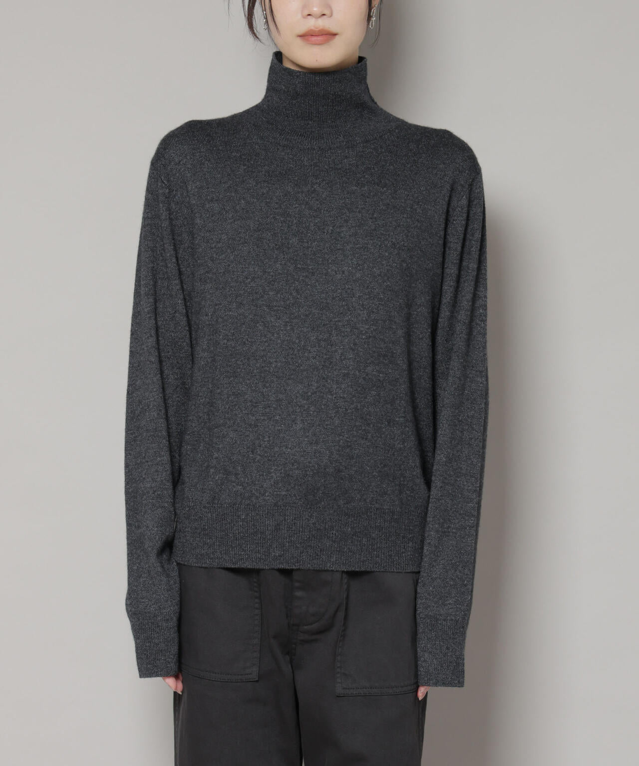 タートルネック カシミヤ混 ニット プルオーバー