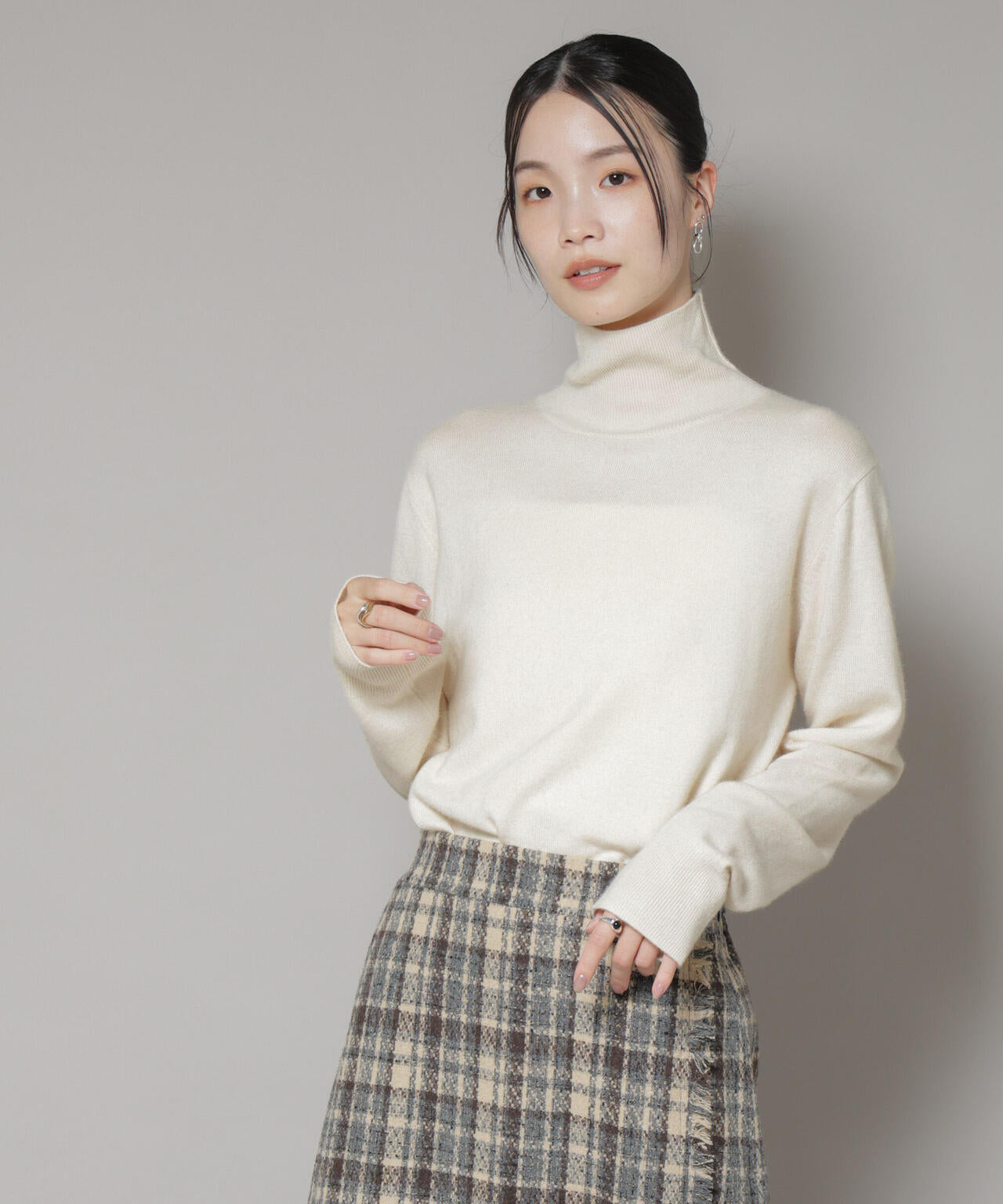 タートルネック カシミヤ混 ニット プルオーバー