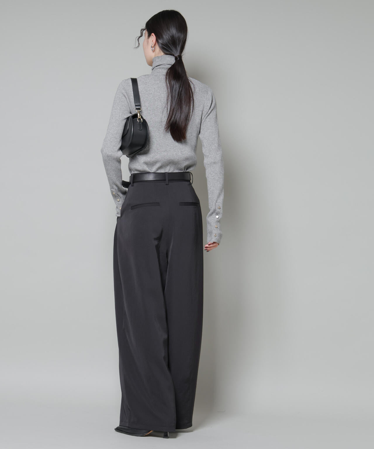 洗濯機洗可メタルボタンリブニット 6735222343