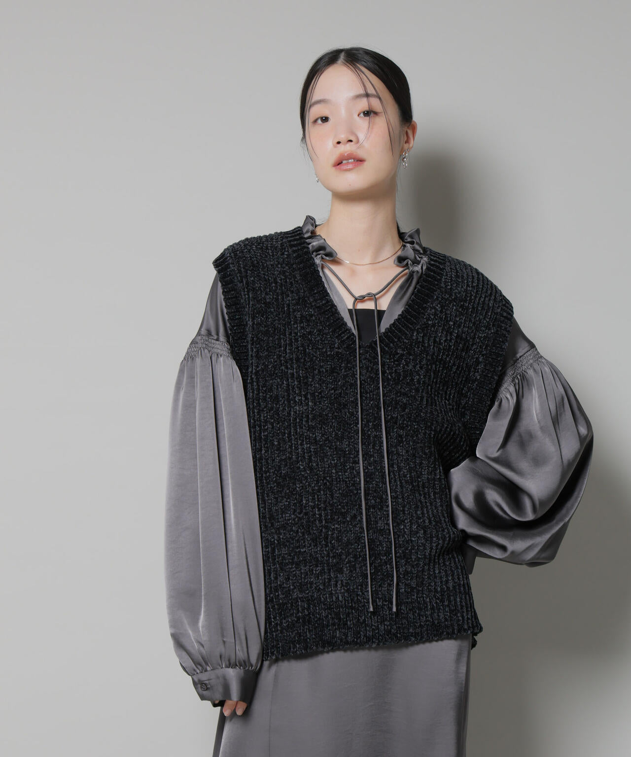 ベロアモール Vネック ニット ベスト