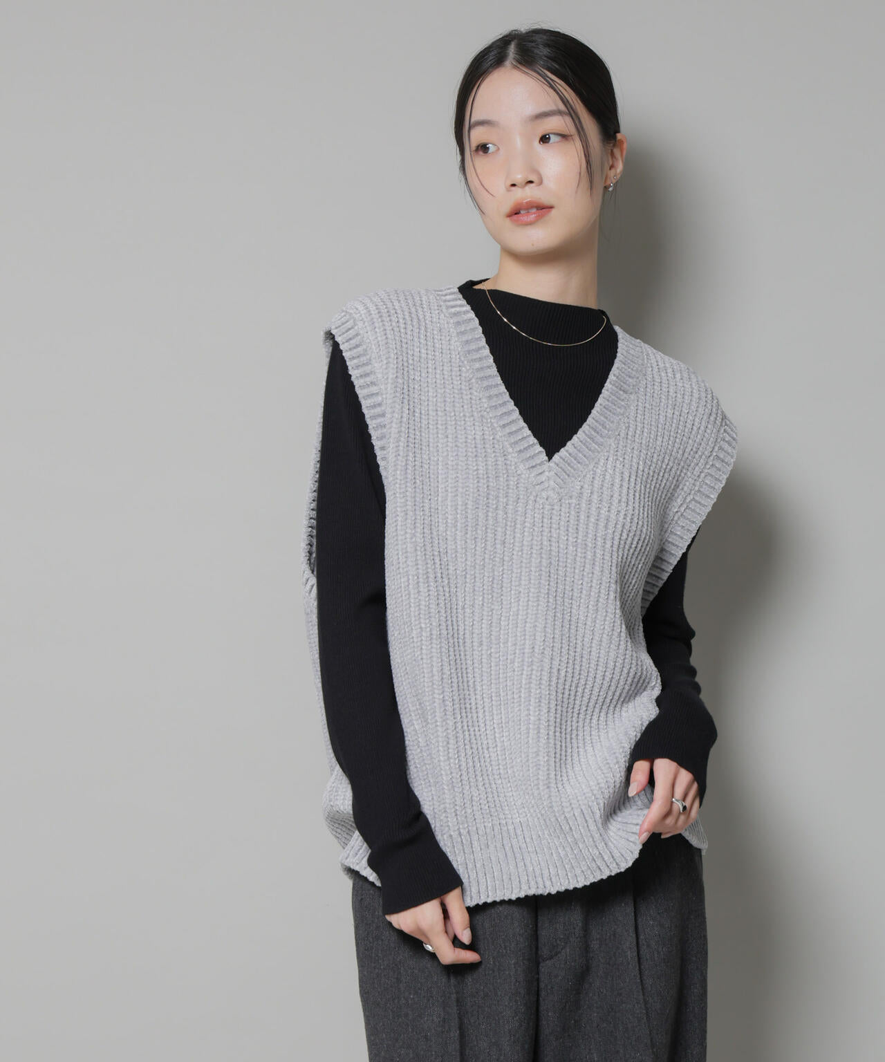 ベロアモール Vネック ニット ベスト