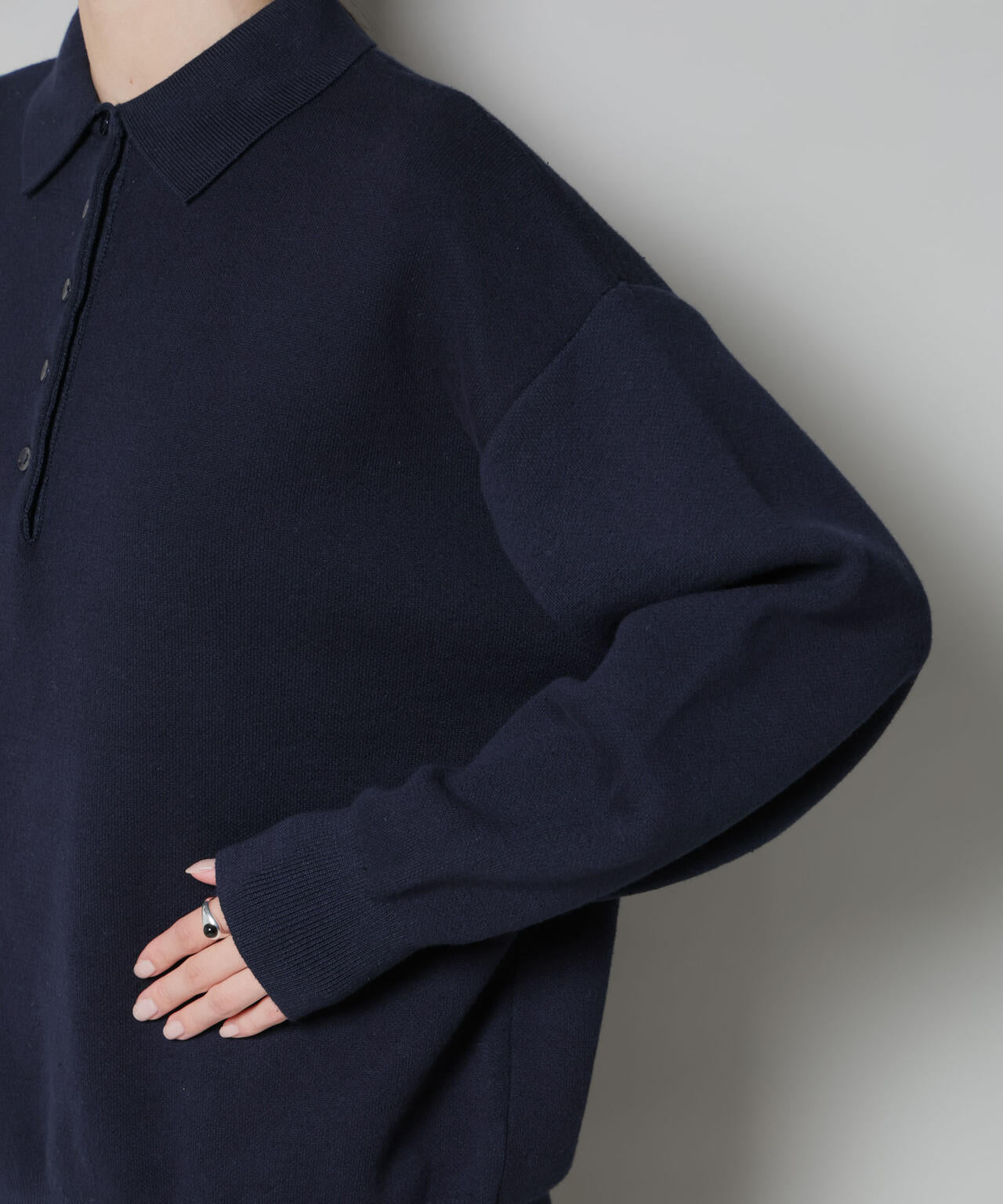 スウェット ライク 衿付き ボタン ニット