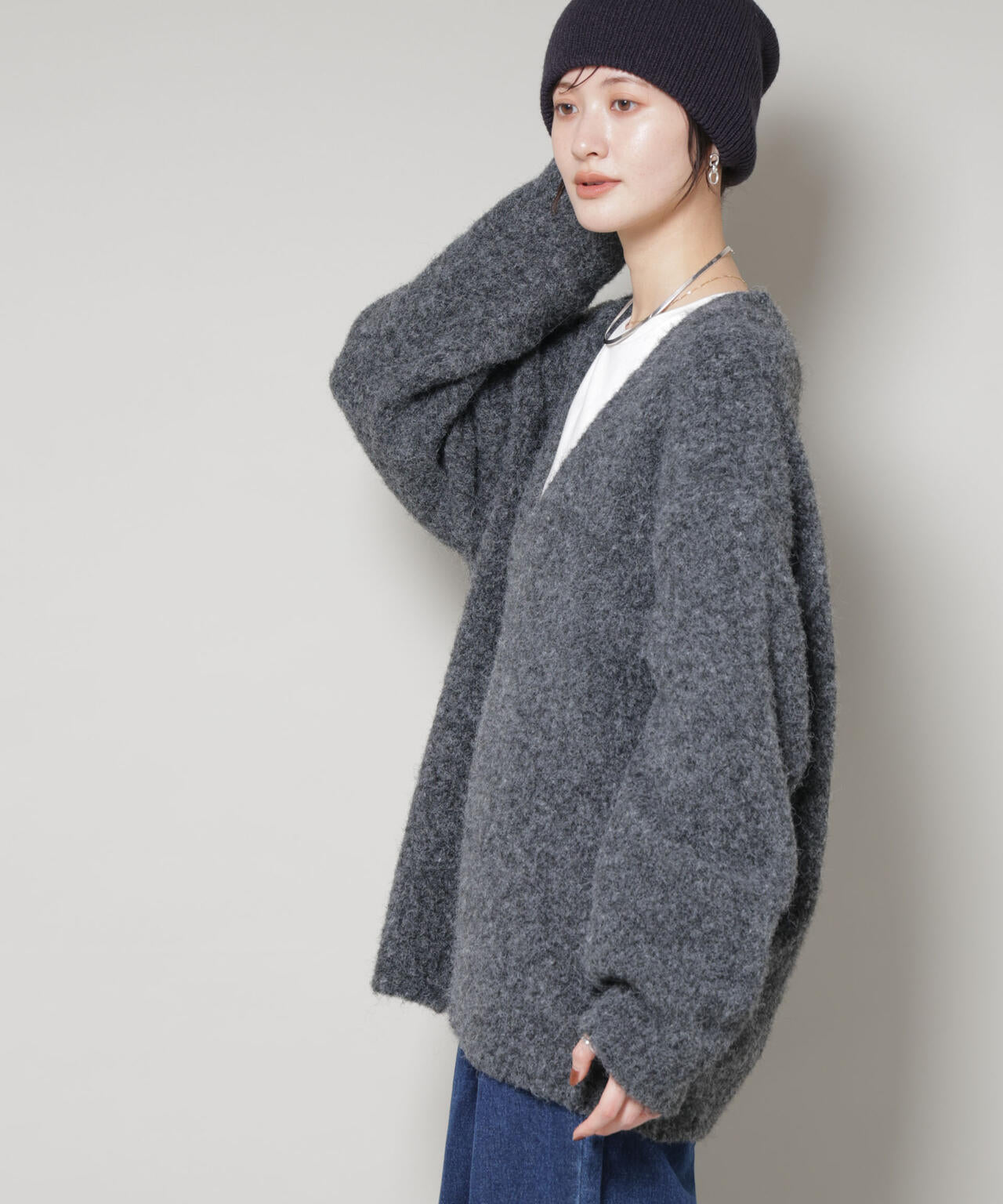 深Vネックオーバーニットプルオーバー 6735222351