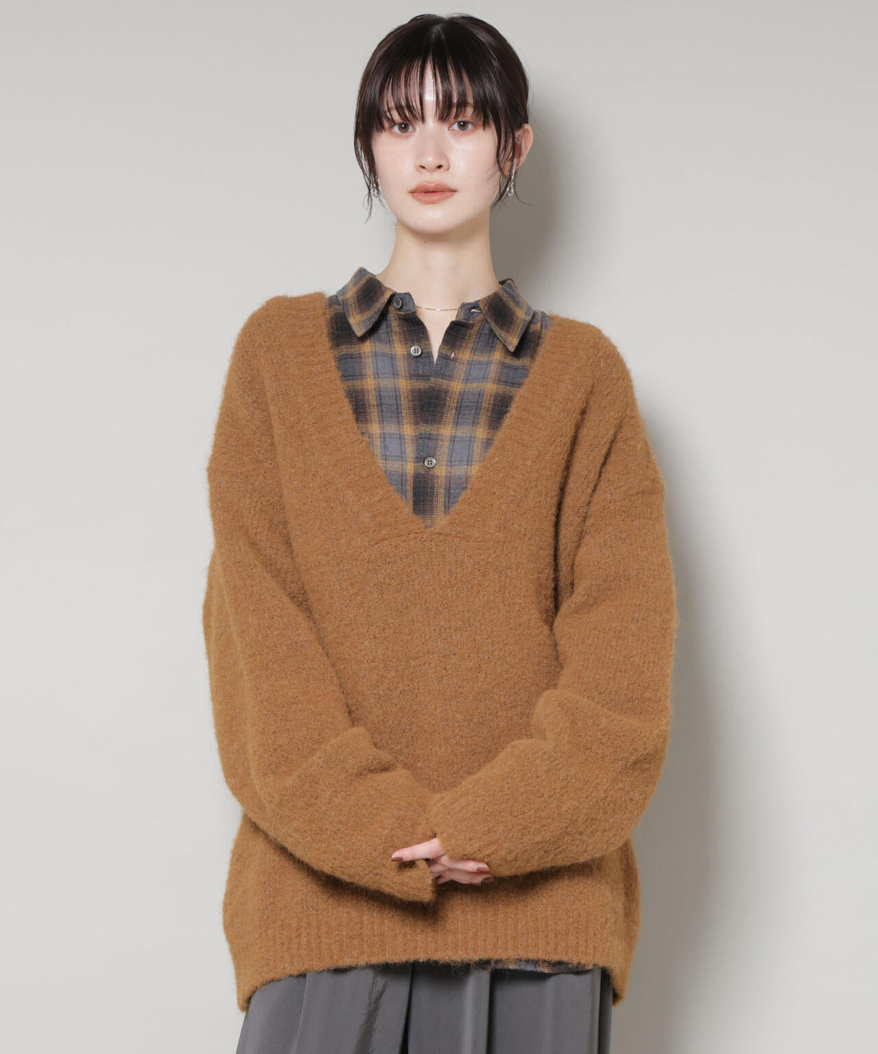 深Vネックオーバーニットプルオーバー